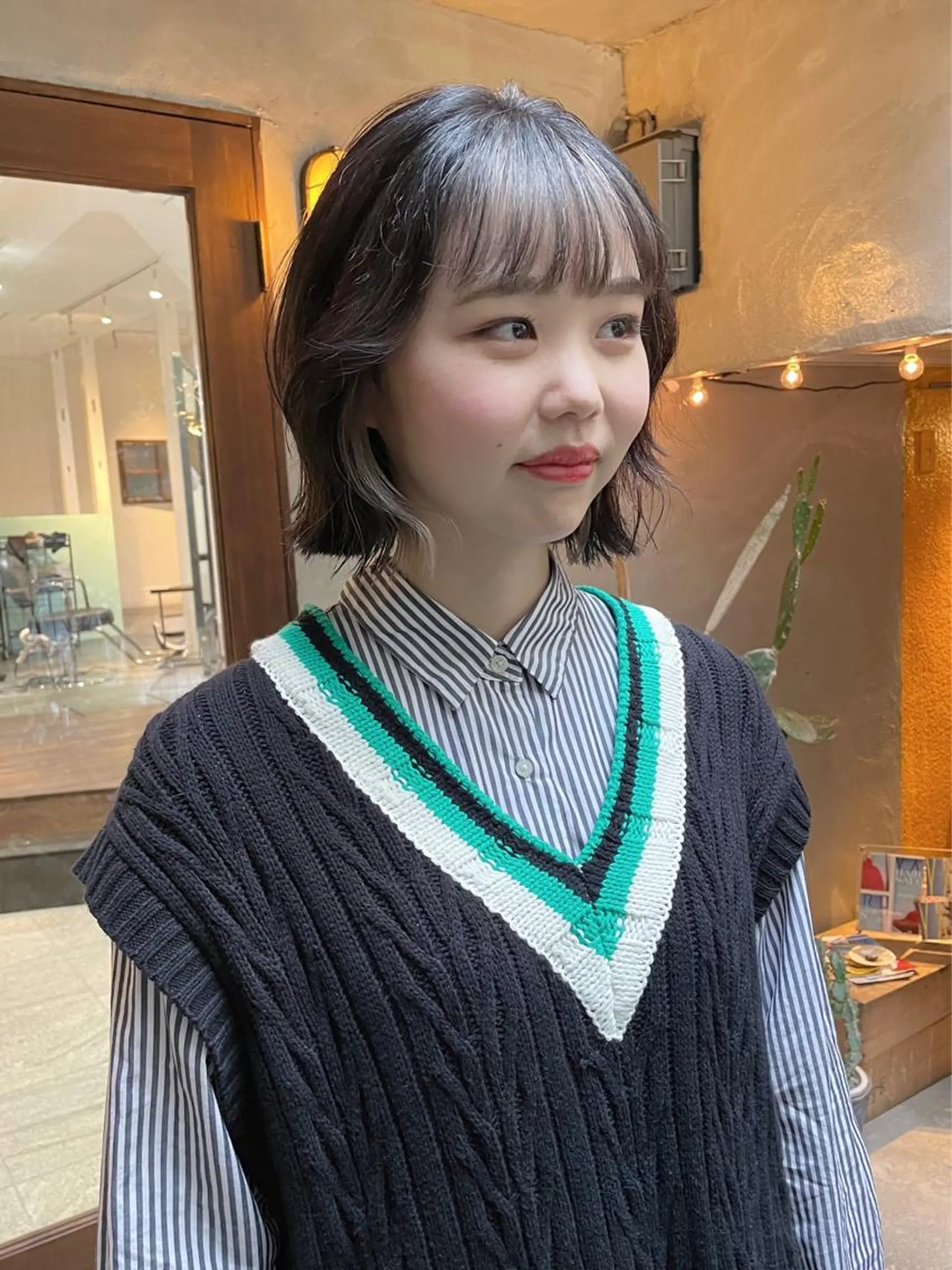 ショート カラー 高橋 愛美のヘアスタイル