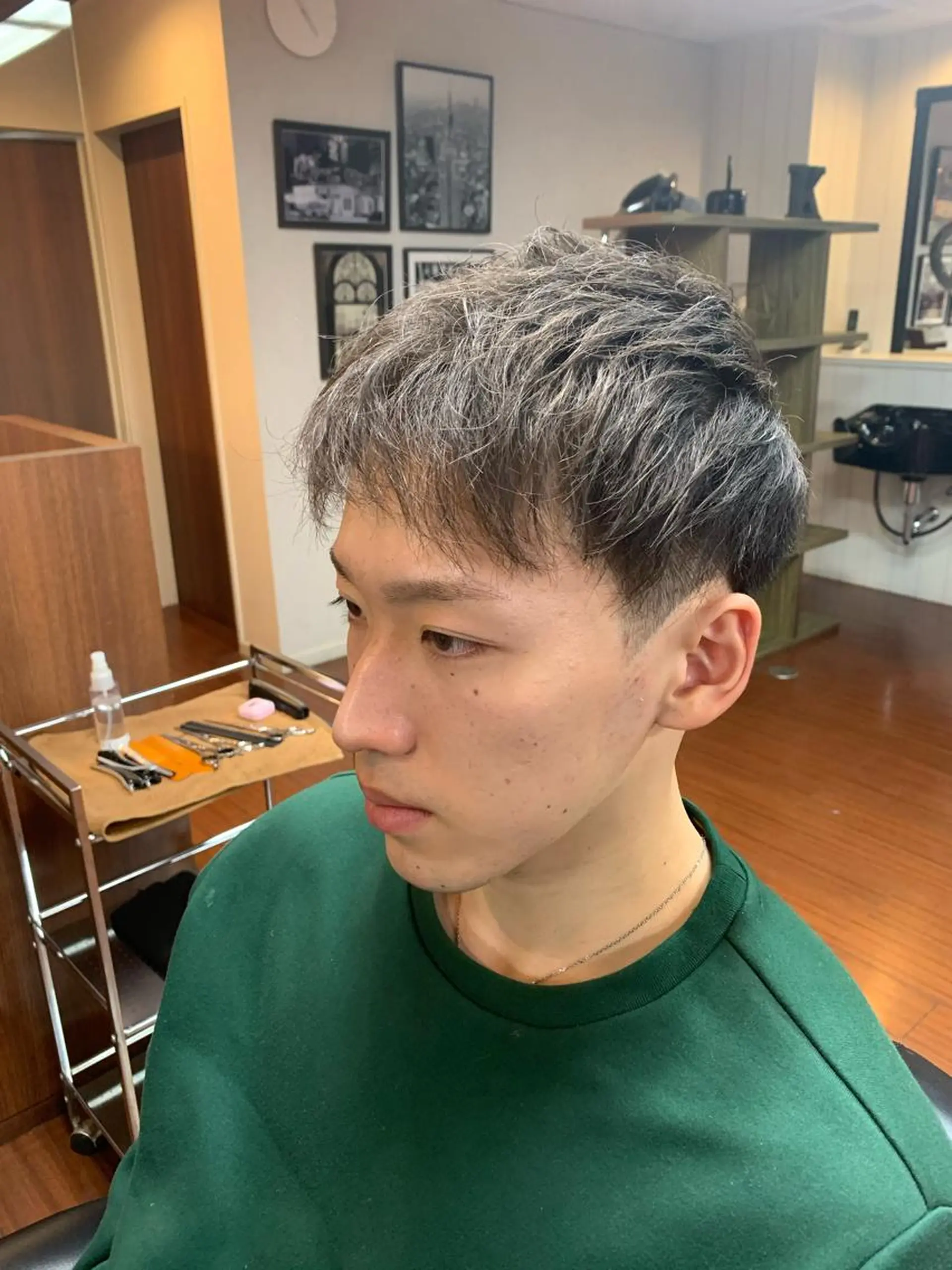 ショート 関田 周人のヘアスタイル