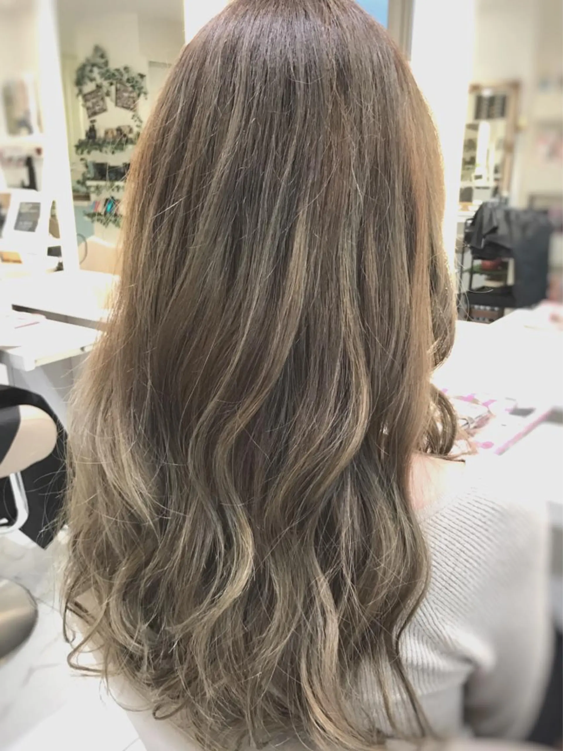 セミロング カラー 山崎俊輔/髪質改善 /バレイヤージュのヘアスタイル