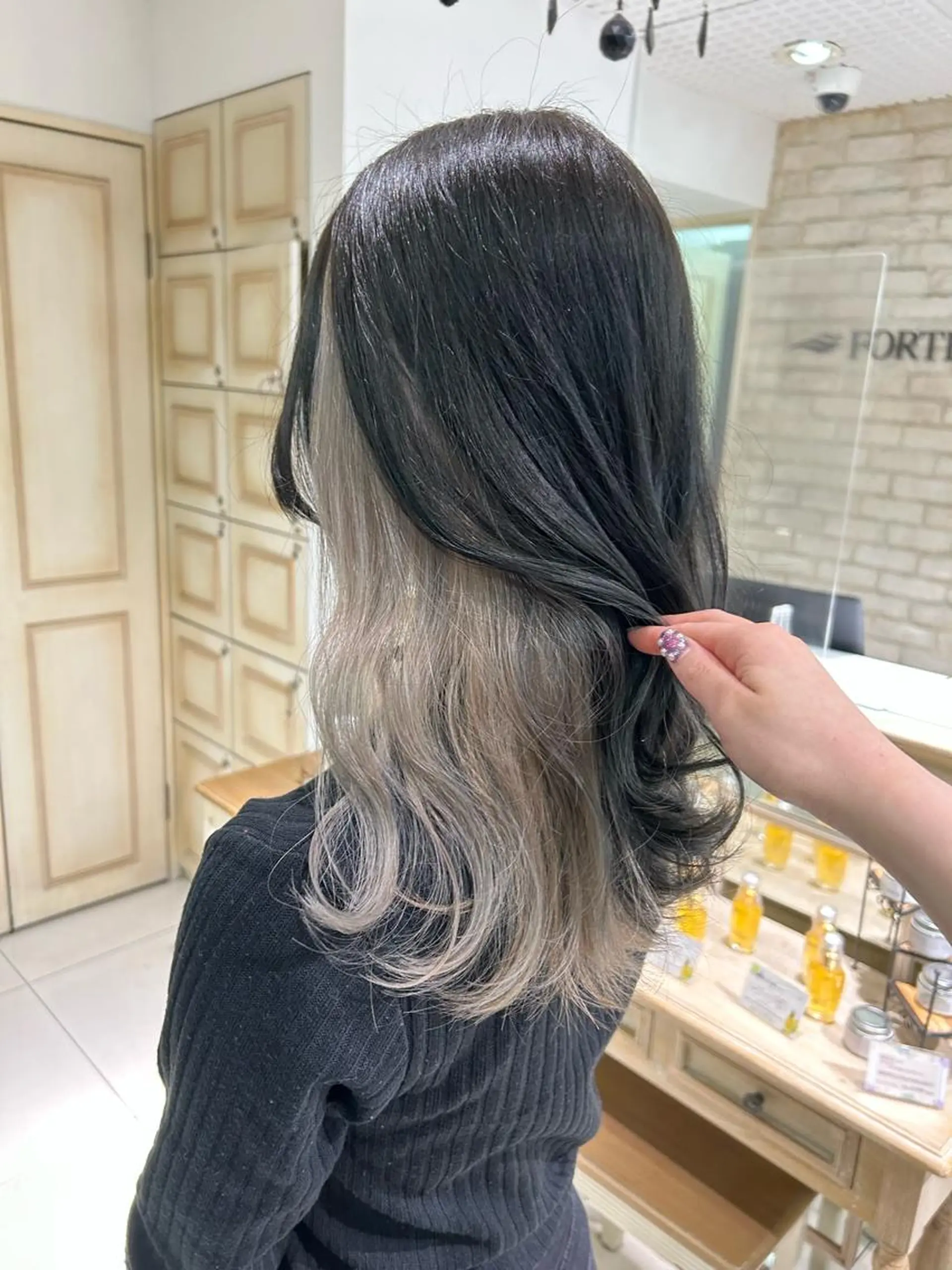 ロング カラー 透明感カラー 古山 結季🌙🖤のヘアスタイル