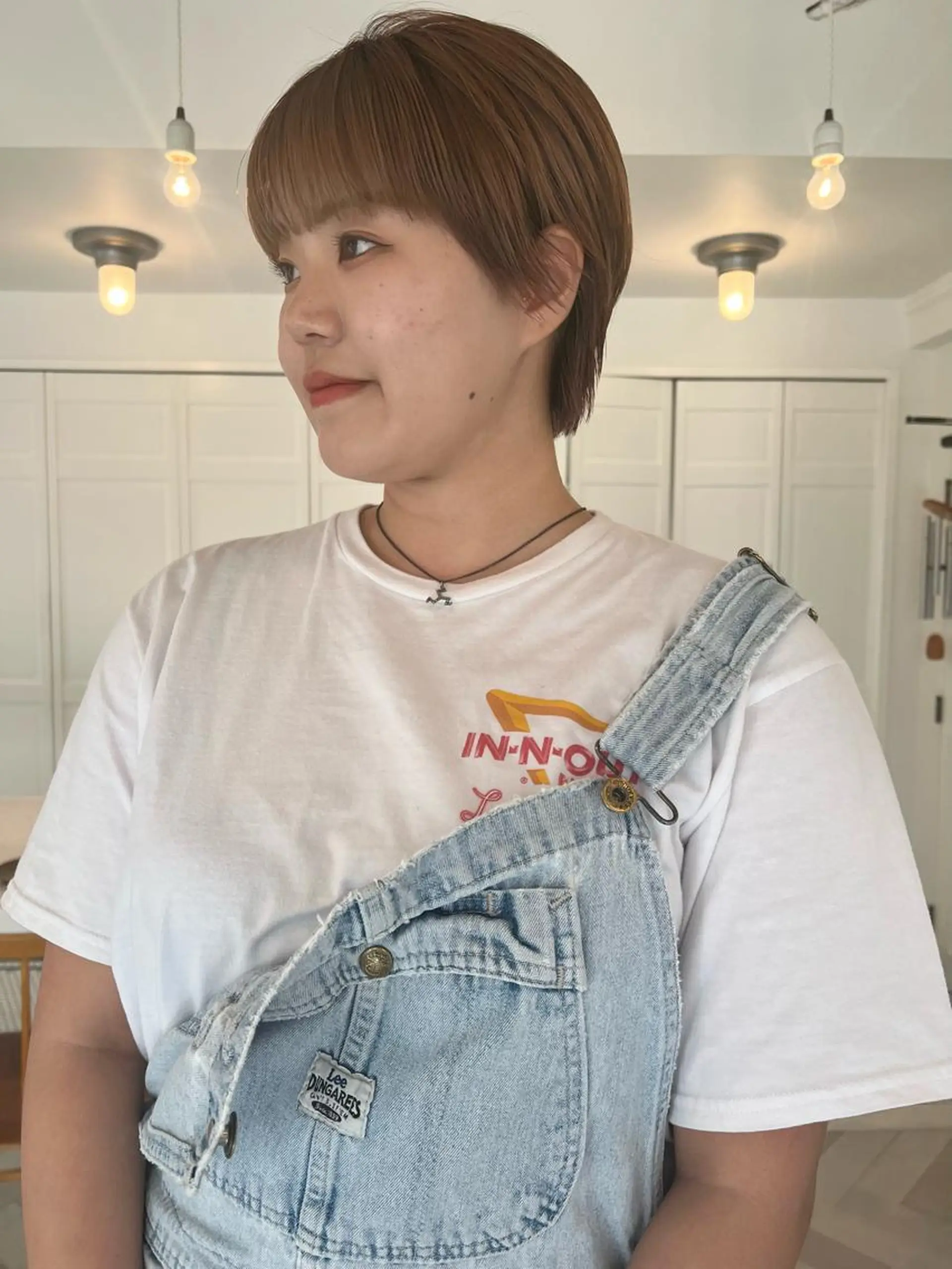 ショート ブリーチカラー🎀 韓国風/寺門美優のヘアスタイル