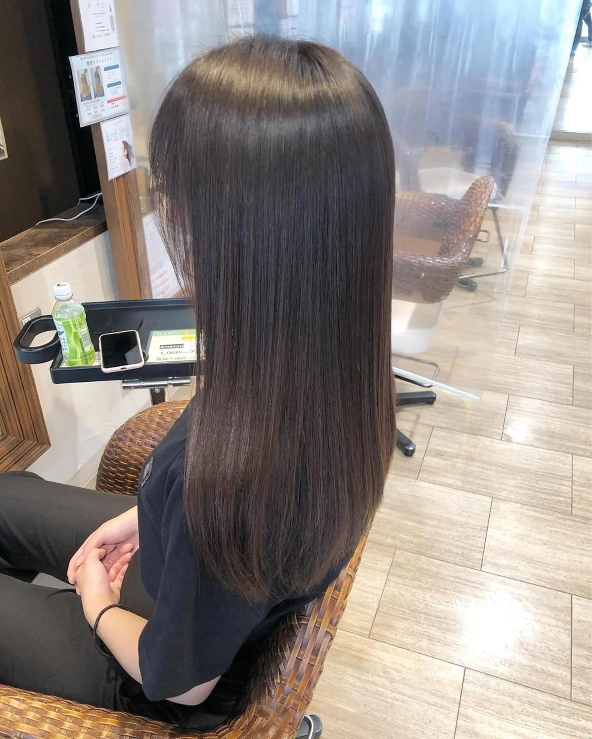 セミロング 髪質改善 縮毛矯正 パーマ/ハイトーン スパイキー/神田正紀のヘアスタイル