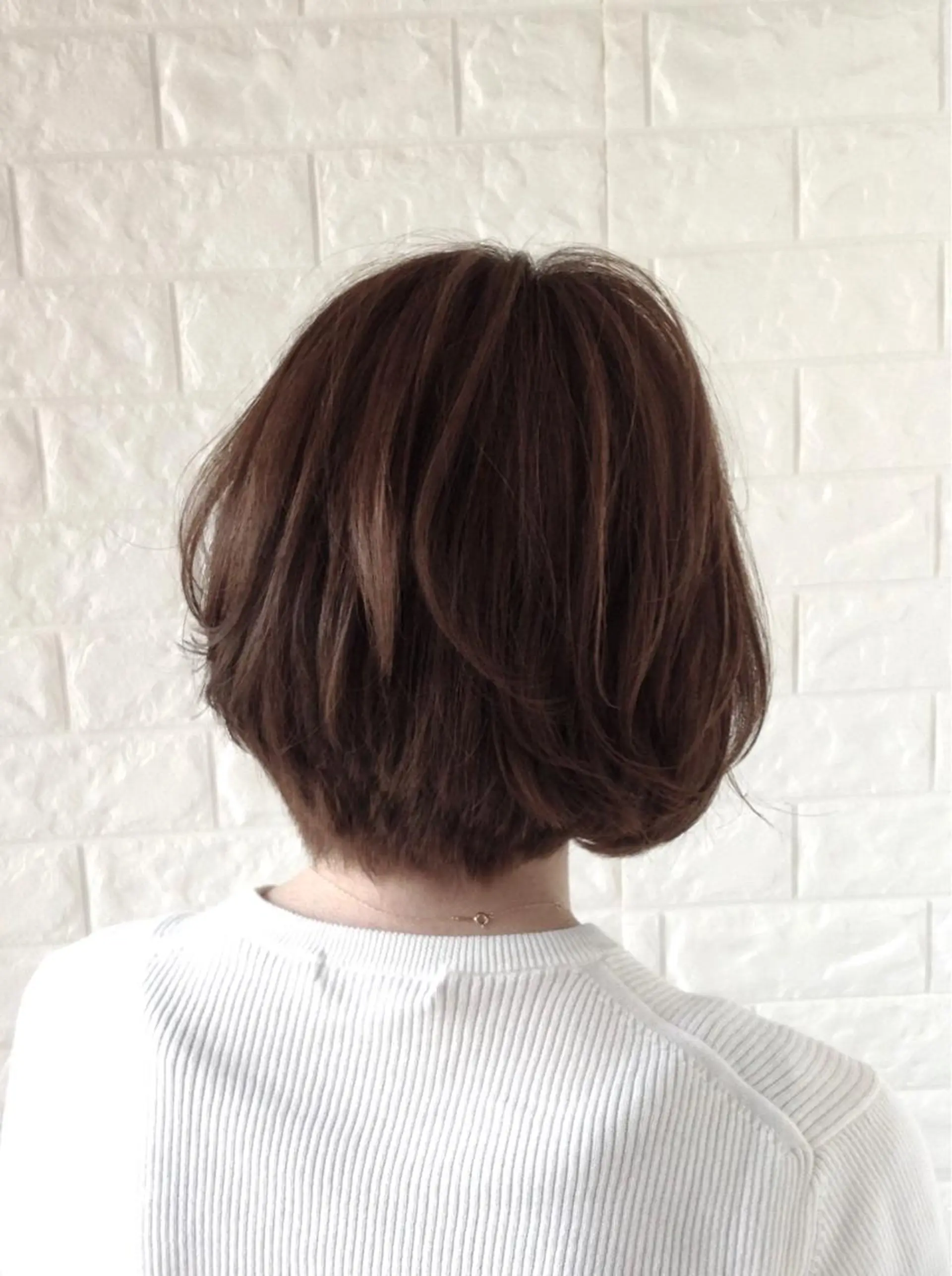 ショート カラー ベージュカラー 透明感カラー ハイライトカラー イルミナカラー ヌーディベージュ エイジングケア特化 美容師✂️山崎竜二のヘアスタイル