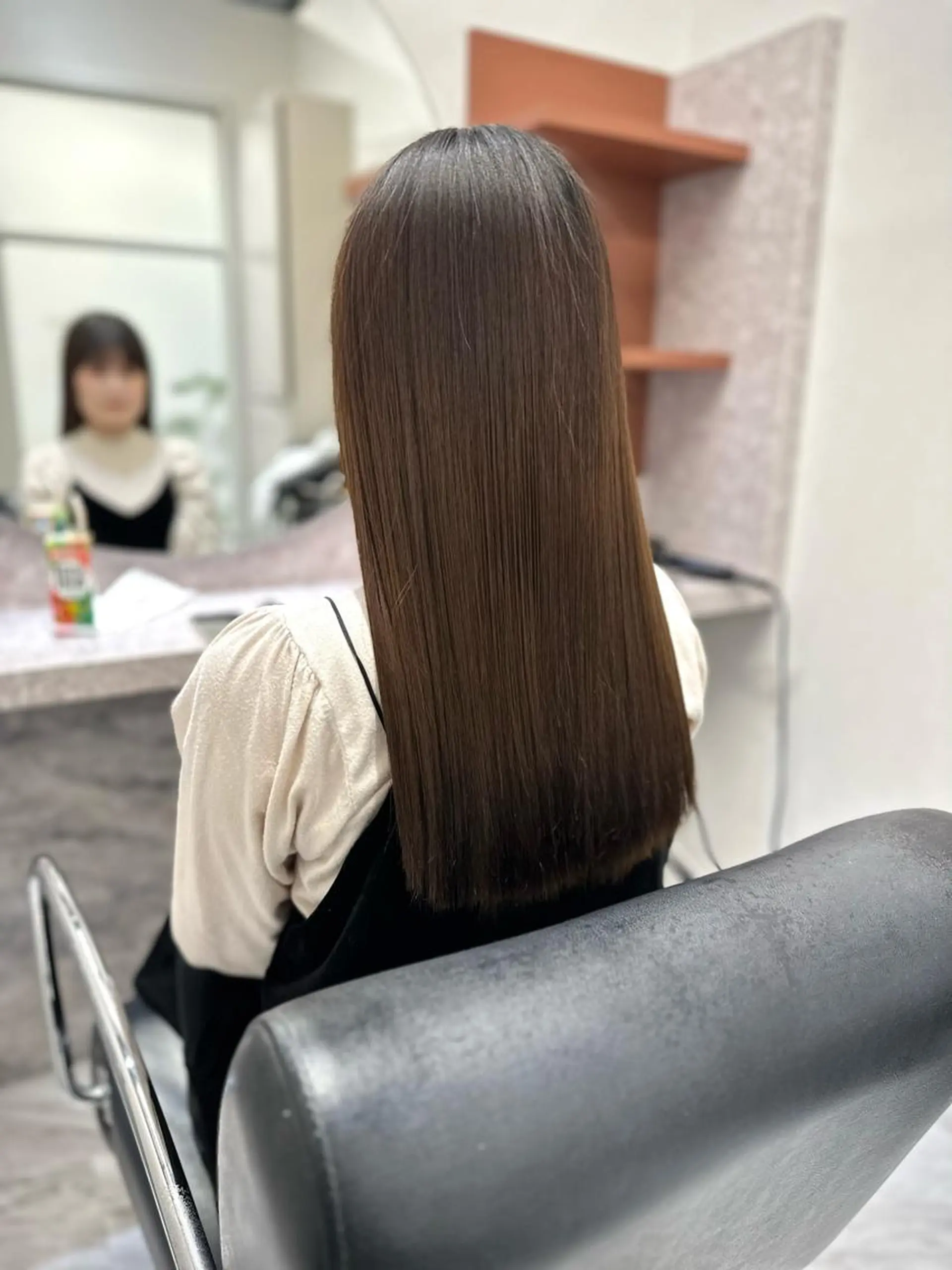 セミロング 髪質改善 トリートメント JYO 髪質改善専門家のヘアスタイル