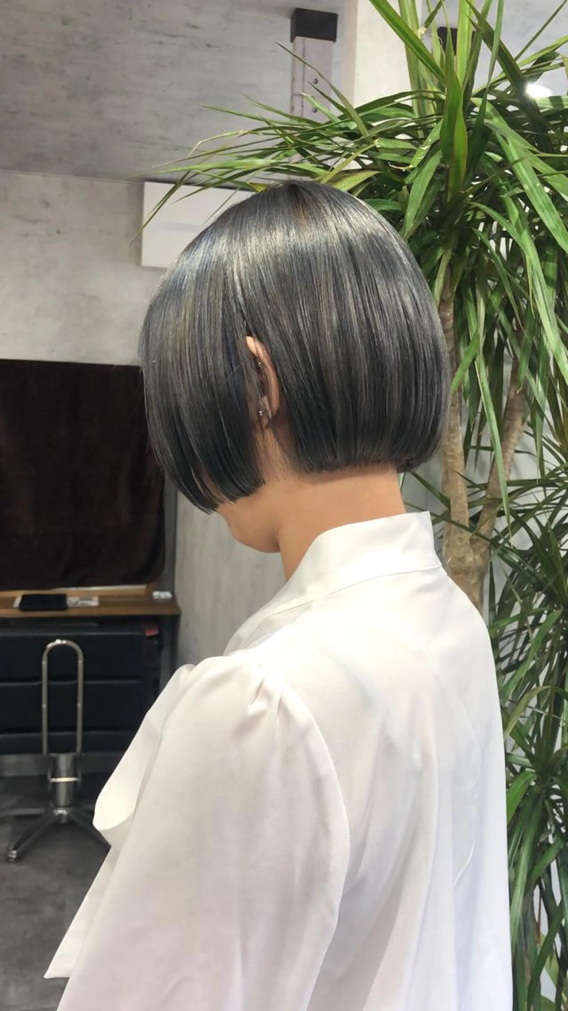 ショート カラー ウルフ/デザイン/ 大阪/タカハシユウキのヘアスタイル