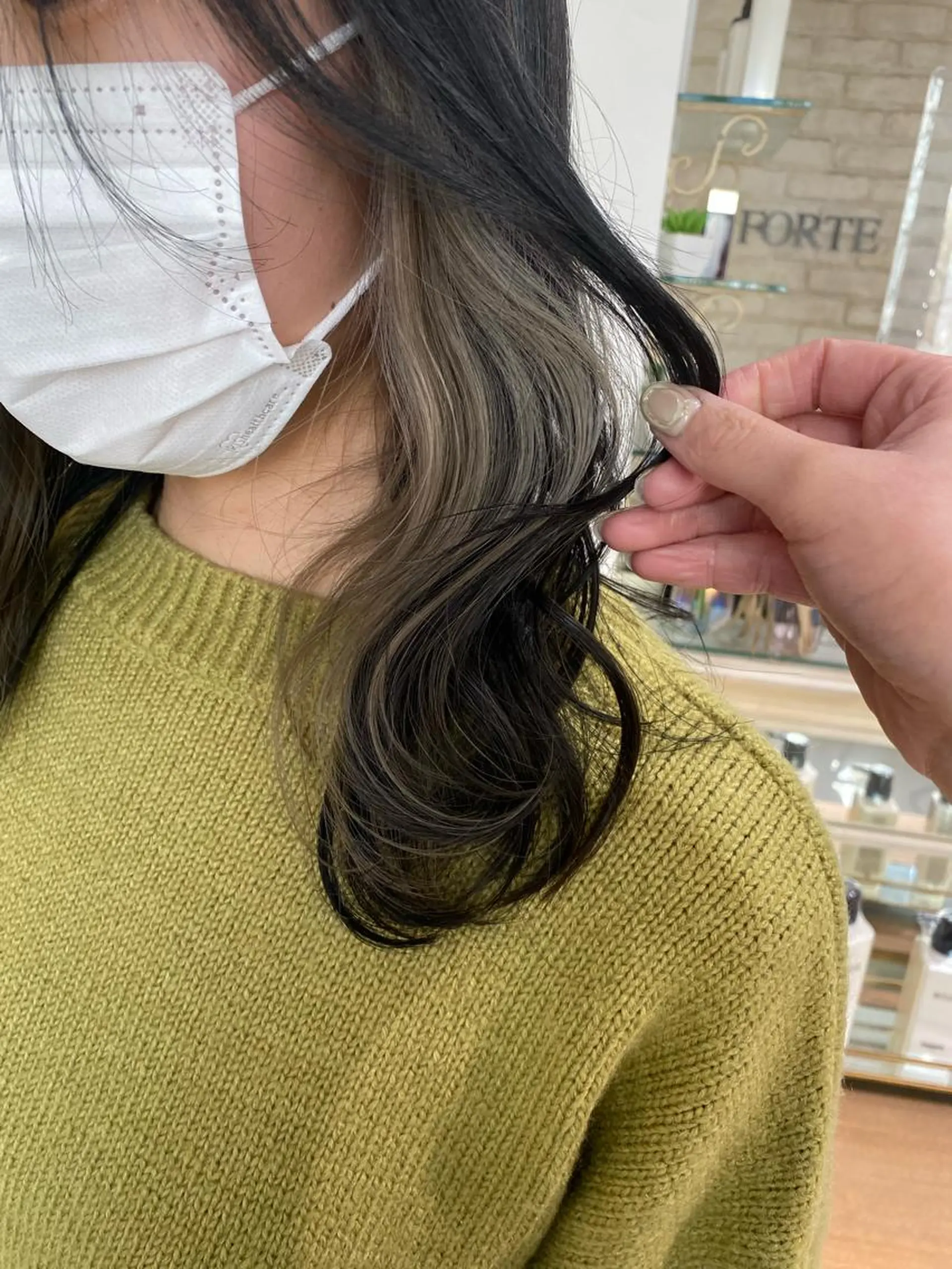 セミロング カラー ヘアアレンジ 透明感カラー 古山 結季🌙🖤のヘアスタイル