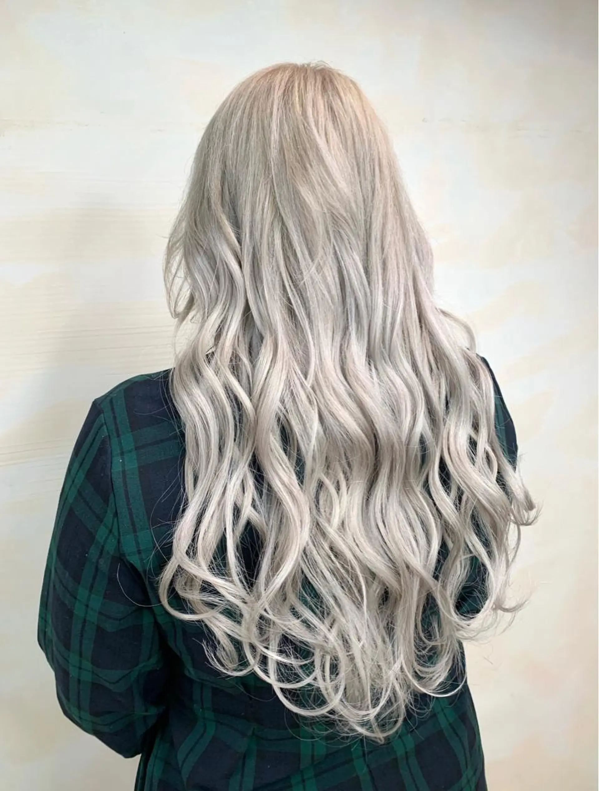 ロング ヘアカラー stylist Yumaのヘアスタイル