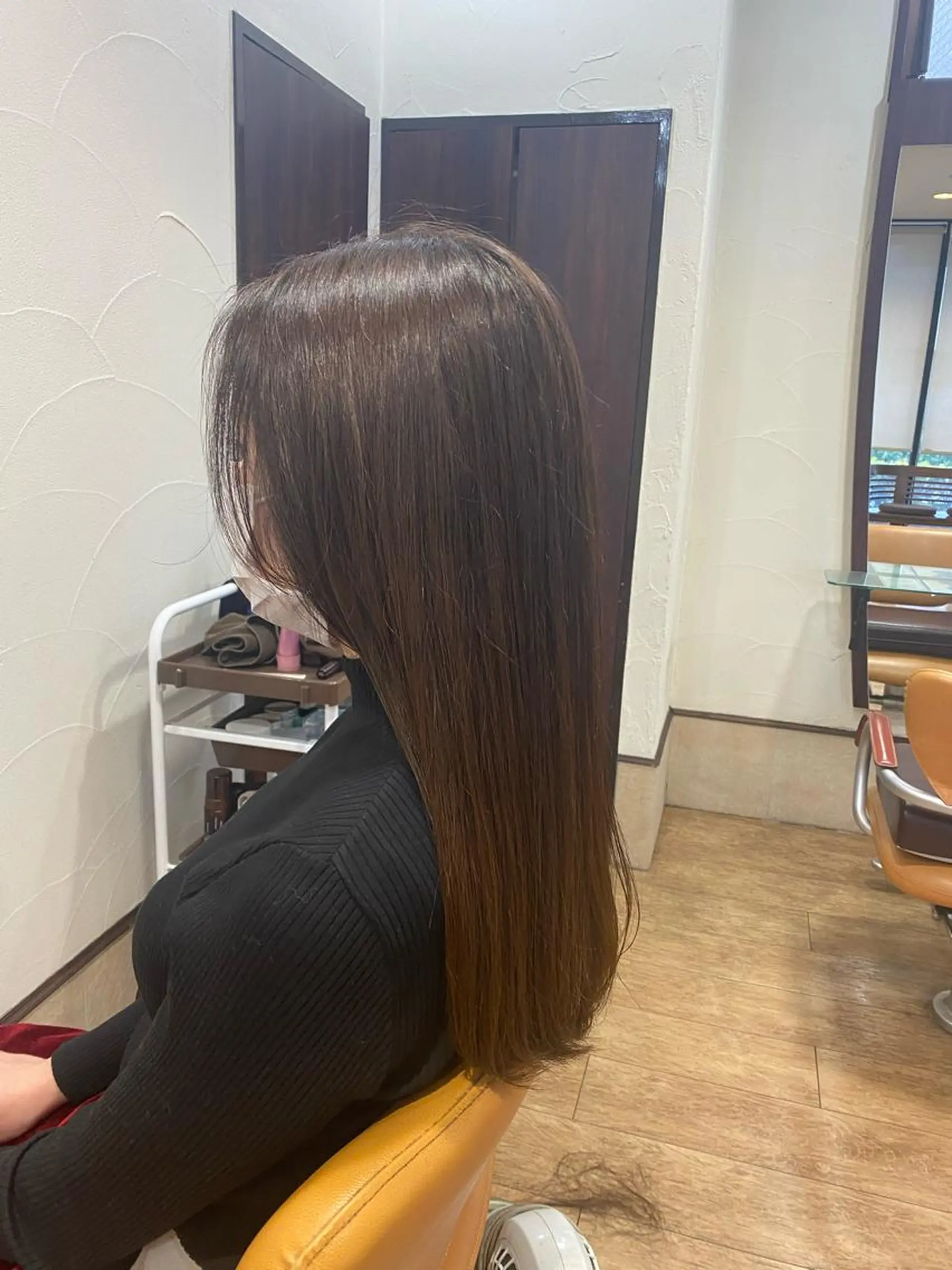 ロング カラー ブラウンカラー モカブラウン サプリームヘア 飯田みち瑠のヘアスタイル