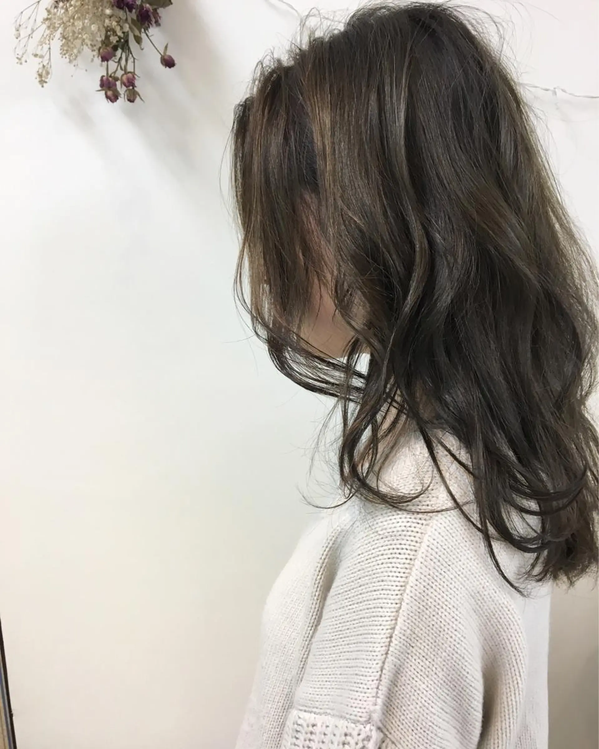 セミロング カラー タナカ タクヤのヘアスタイル