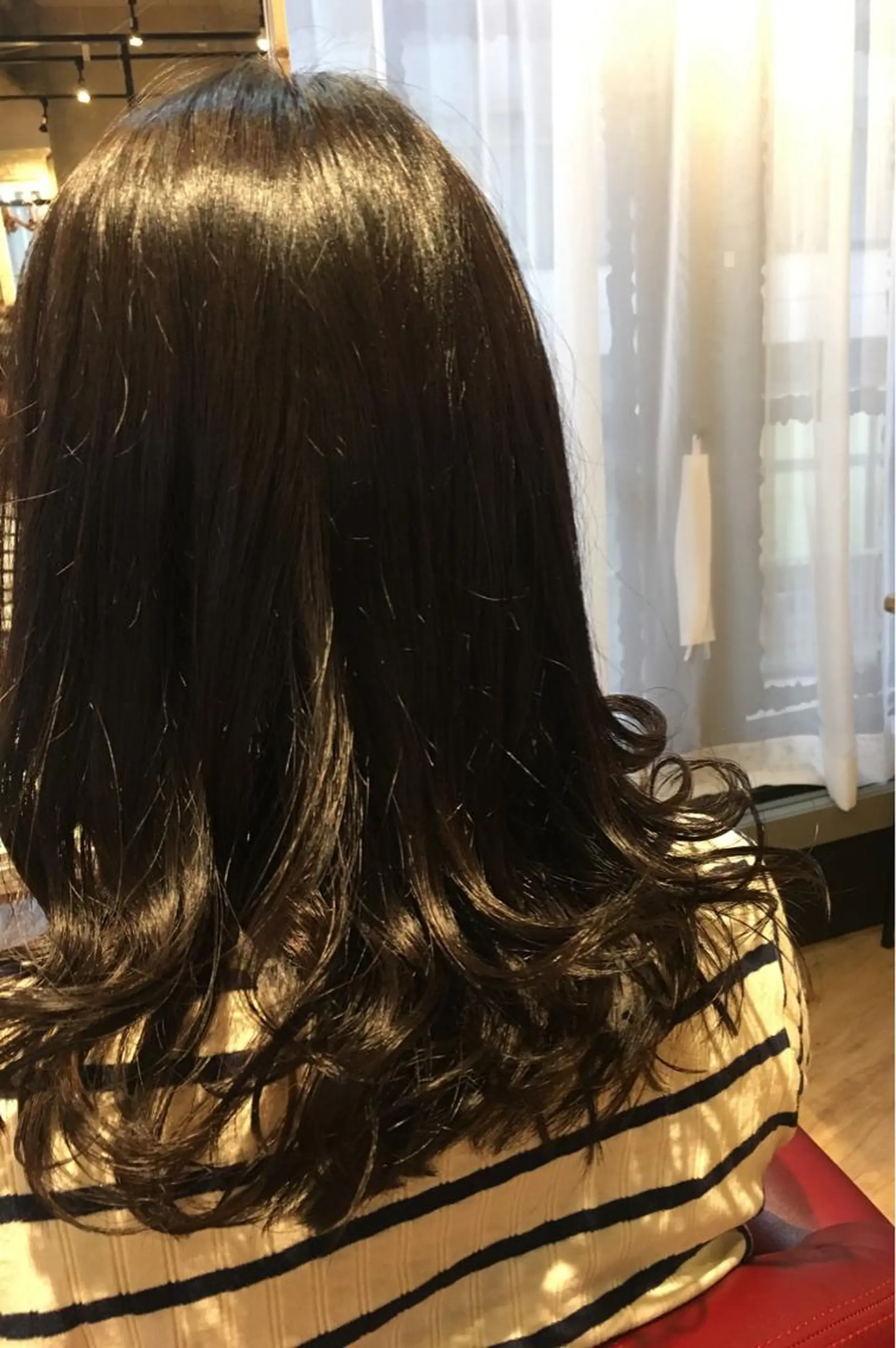 セミロング カラー 土屋 ゆうこのヘアスタイル
