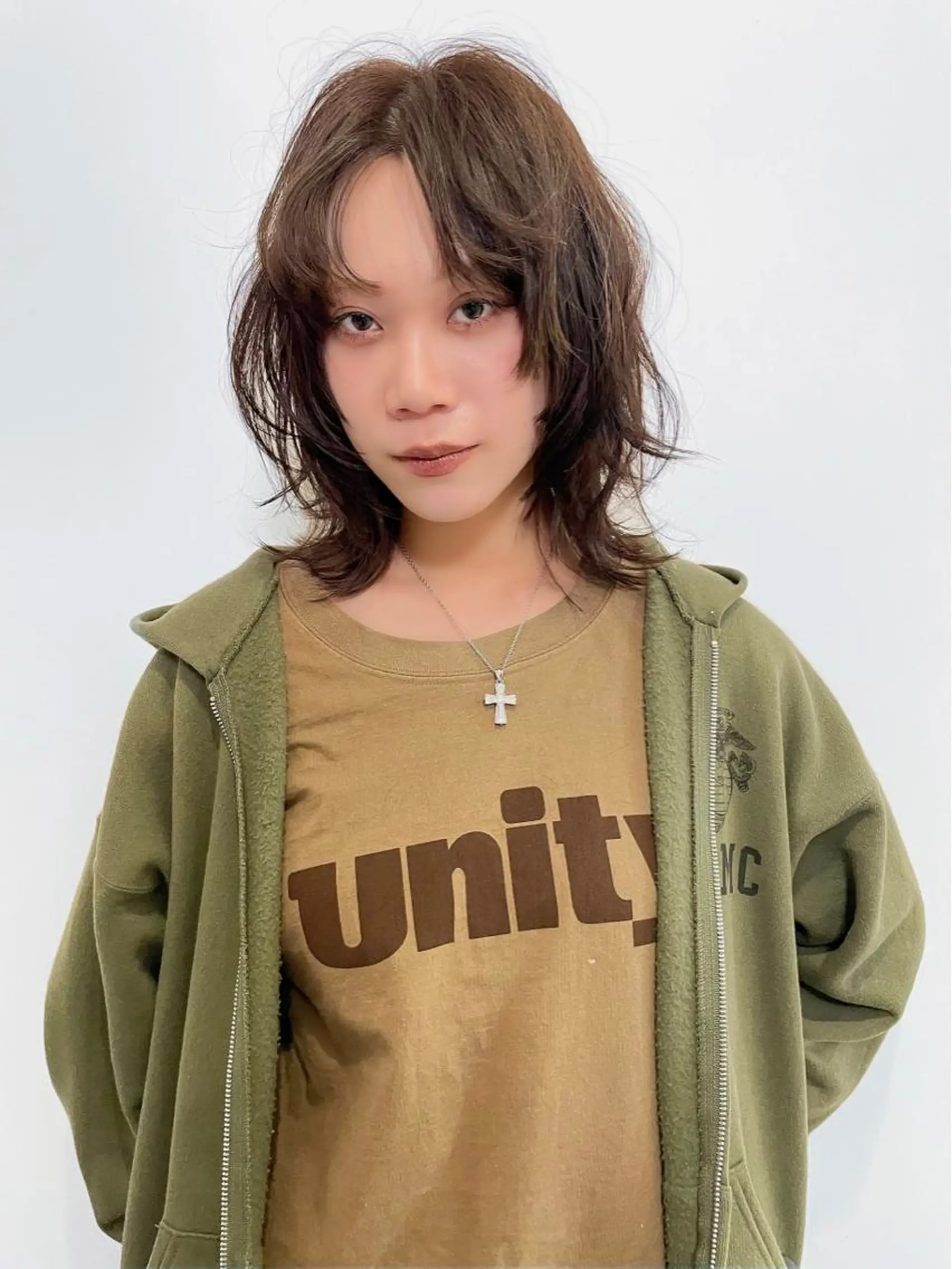 ミディアム カラー レイヤーカット ブリーチ🪡 ボブ🧶レイヤーのヘアスタイル