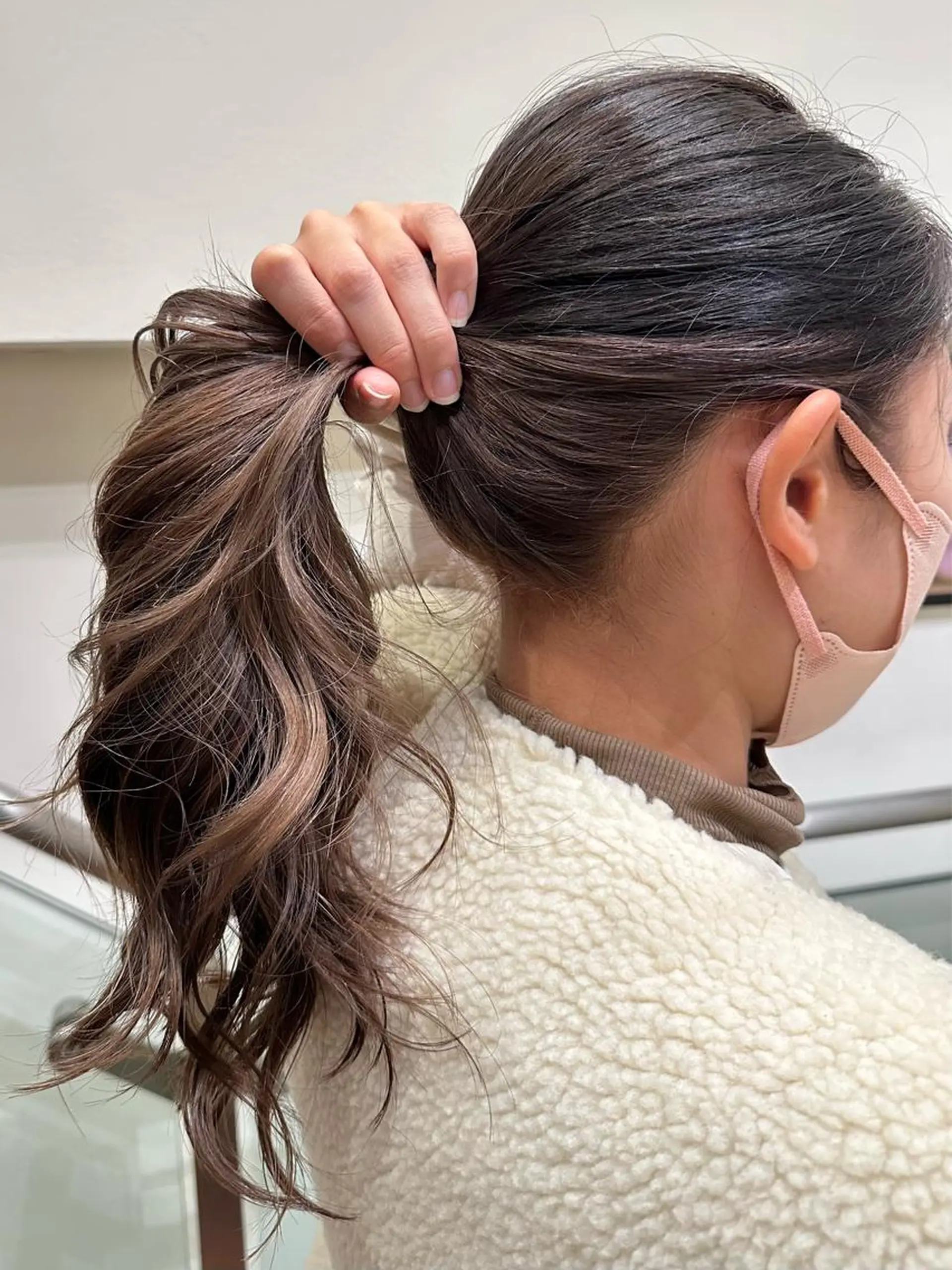 セミロング カラー グレージュ インナーカラー レイヤー/グレージュ メンズパーマのヘアスタイル