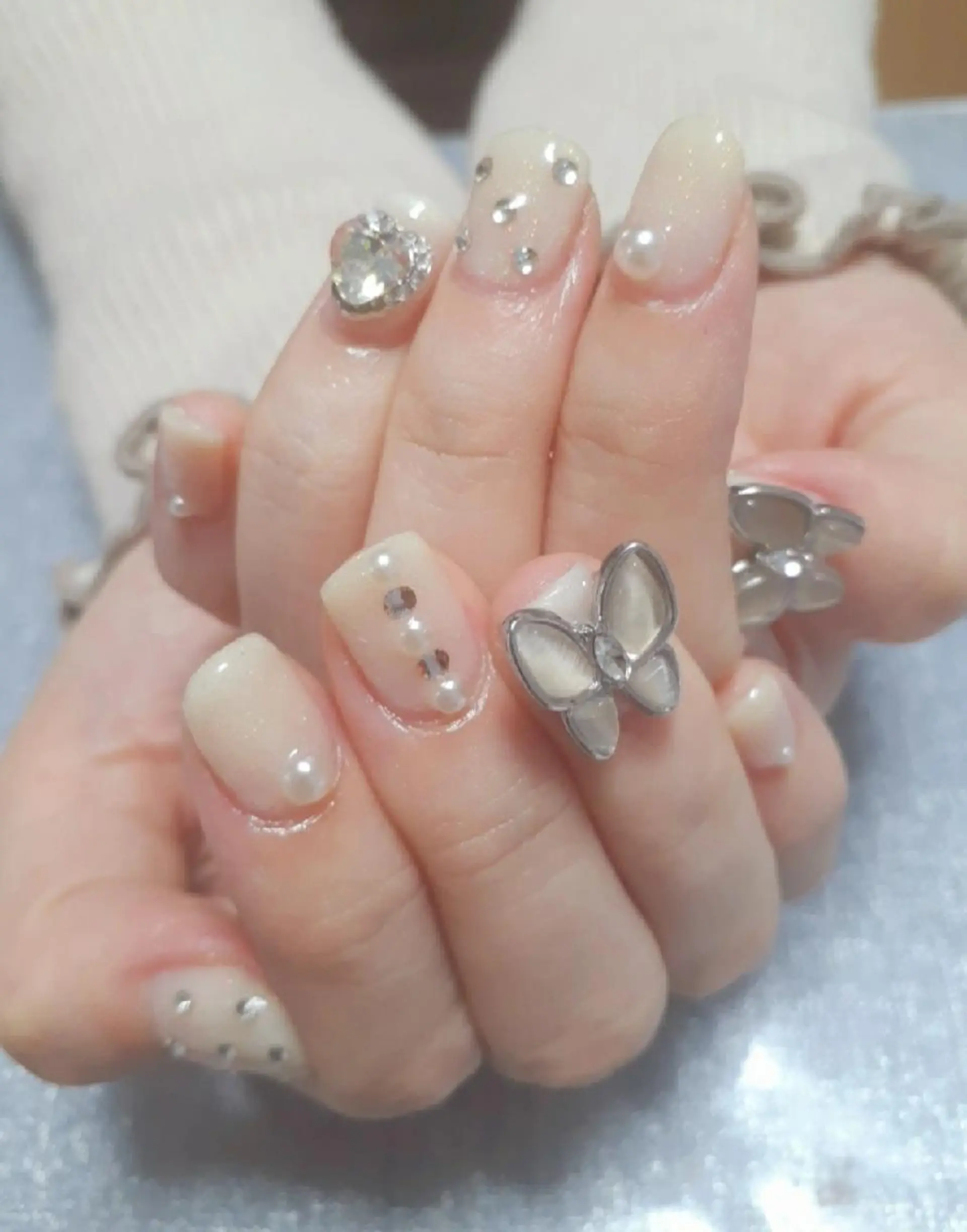 ネイル ハンドネイル 鈴木 憂維のネイルデザイン