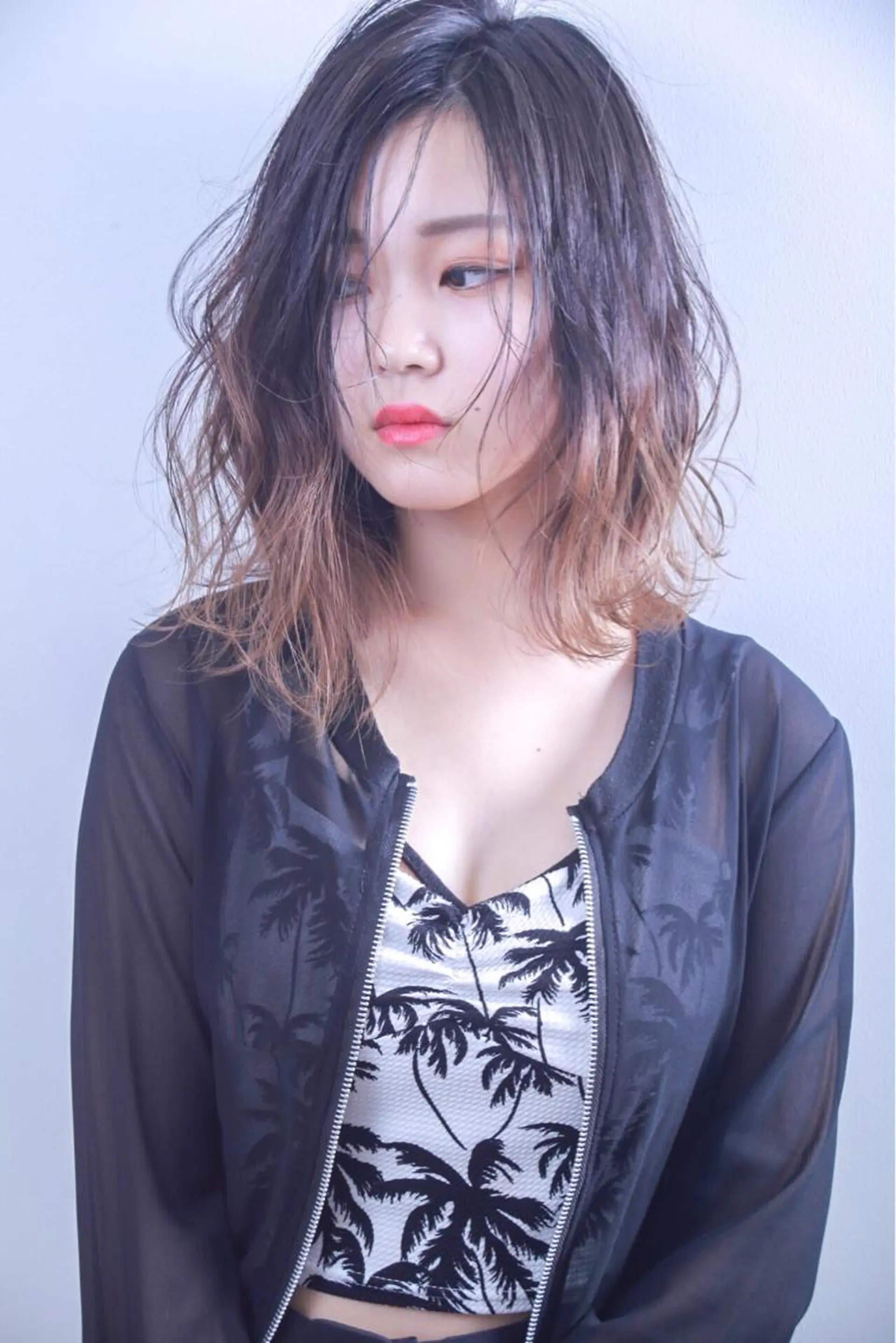 ミディアム カラー 伊藤 裕貴のヘアスタイル