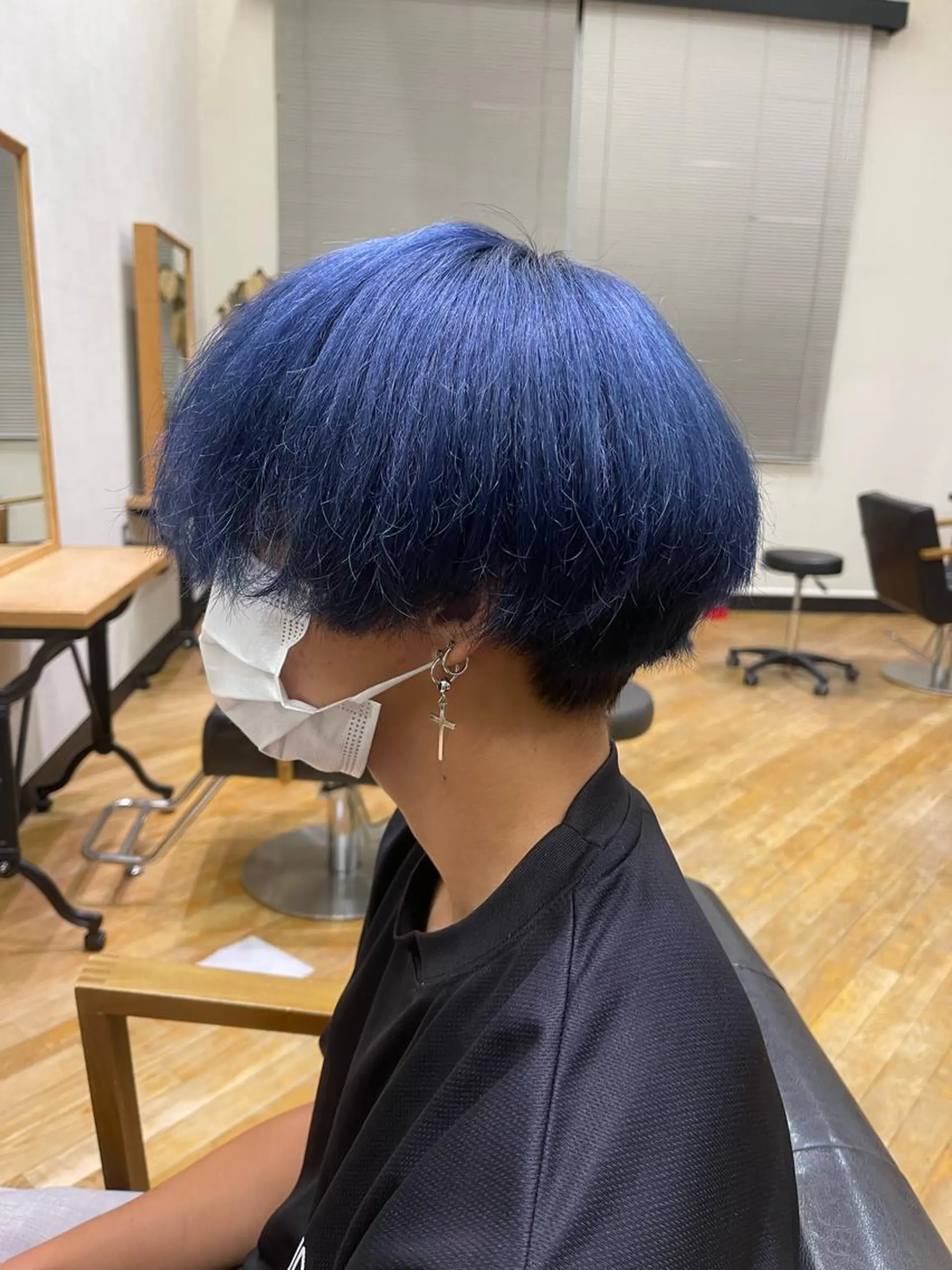 ショート ヘアカラー 佐藤 海璃のヘアスタイル