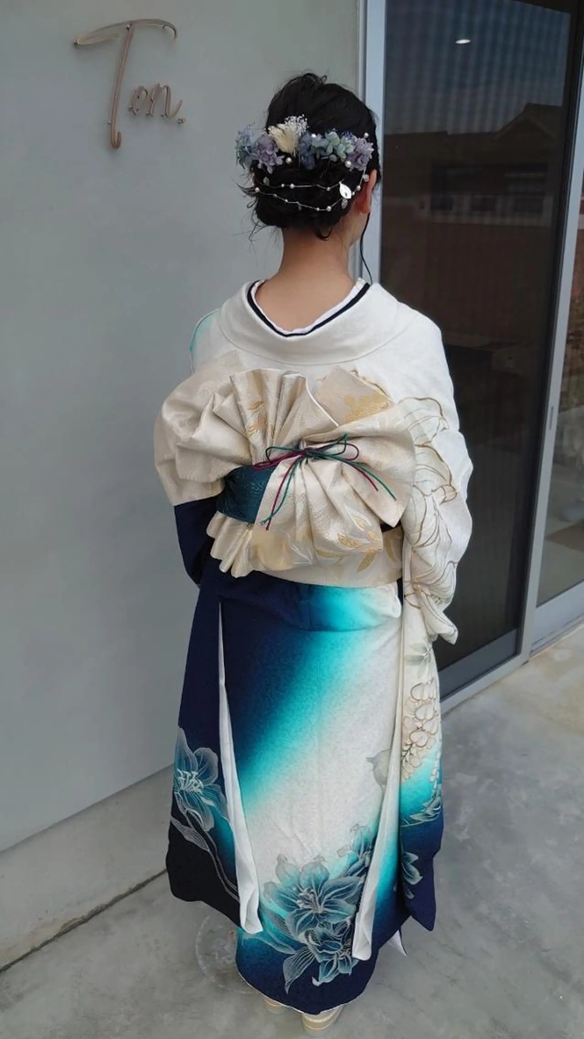 HairMake Billowのヘアスタイル