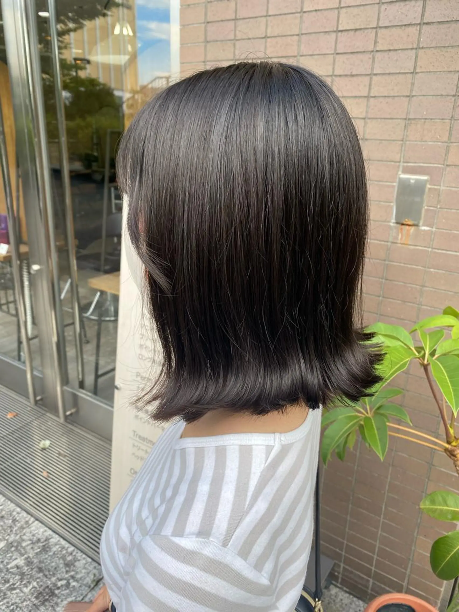 ミディアム ELEN 新百合ヶ丘のヘアスタイル