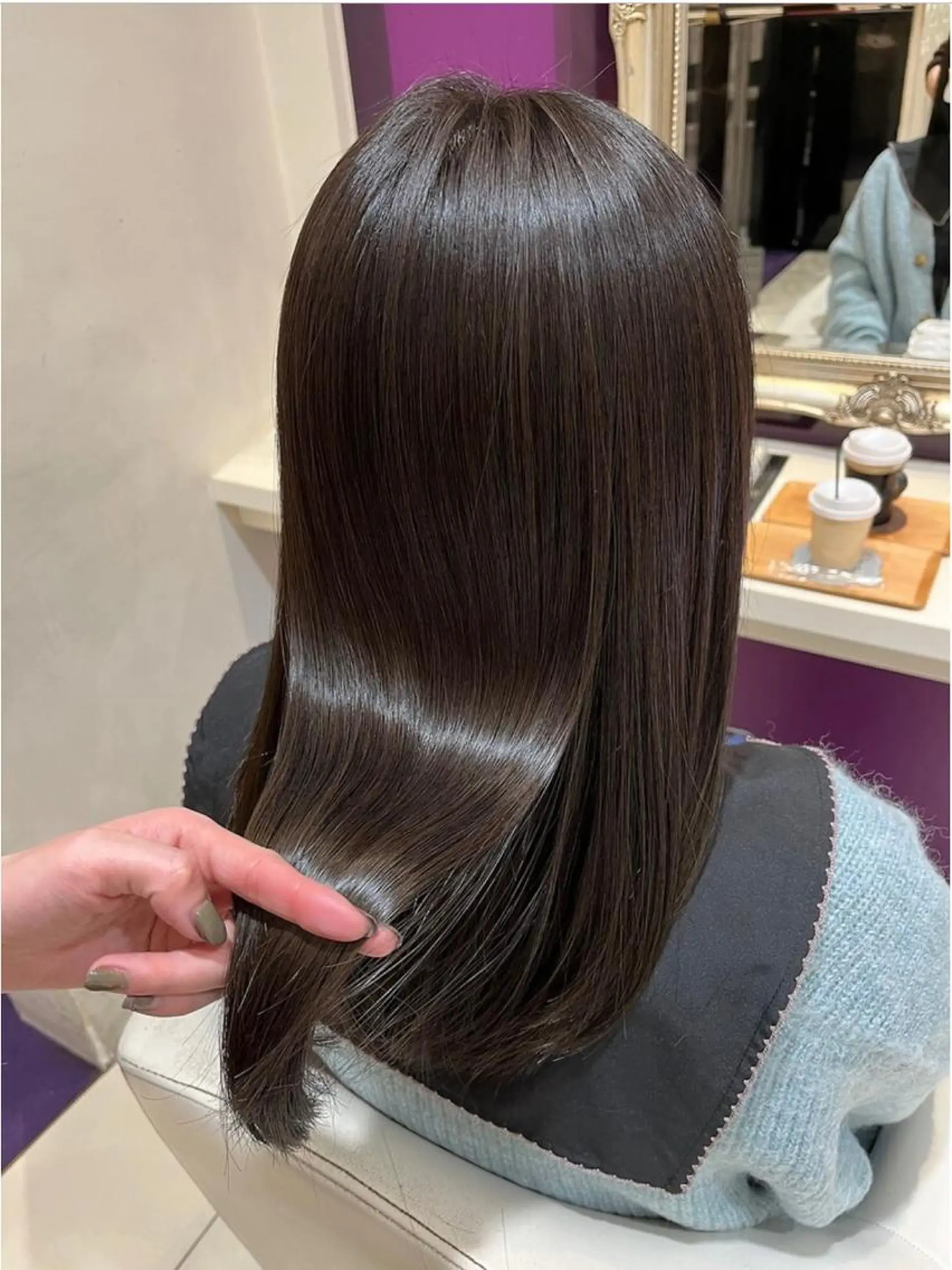 ロング 藤原 侑香のヘアスタイル