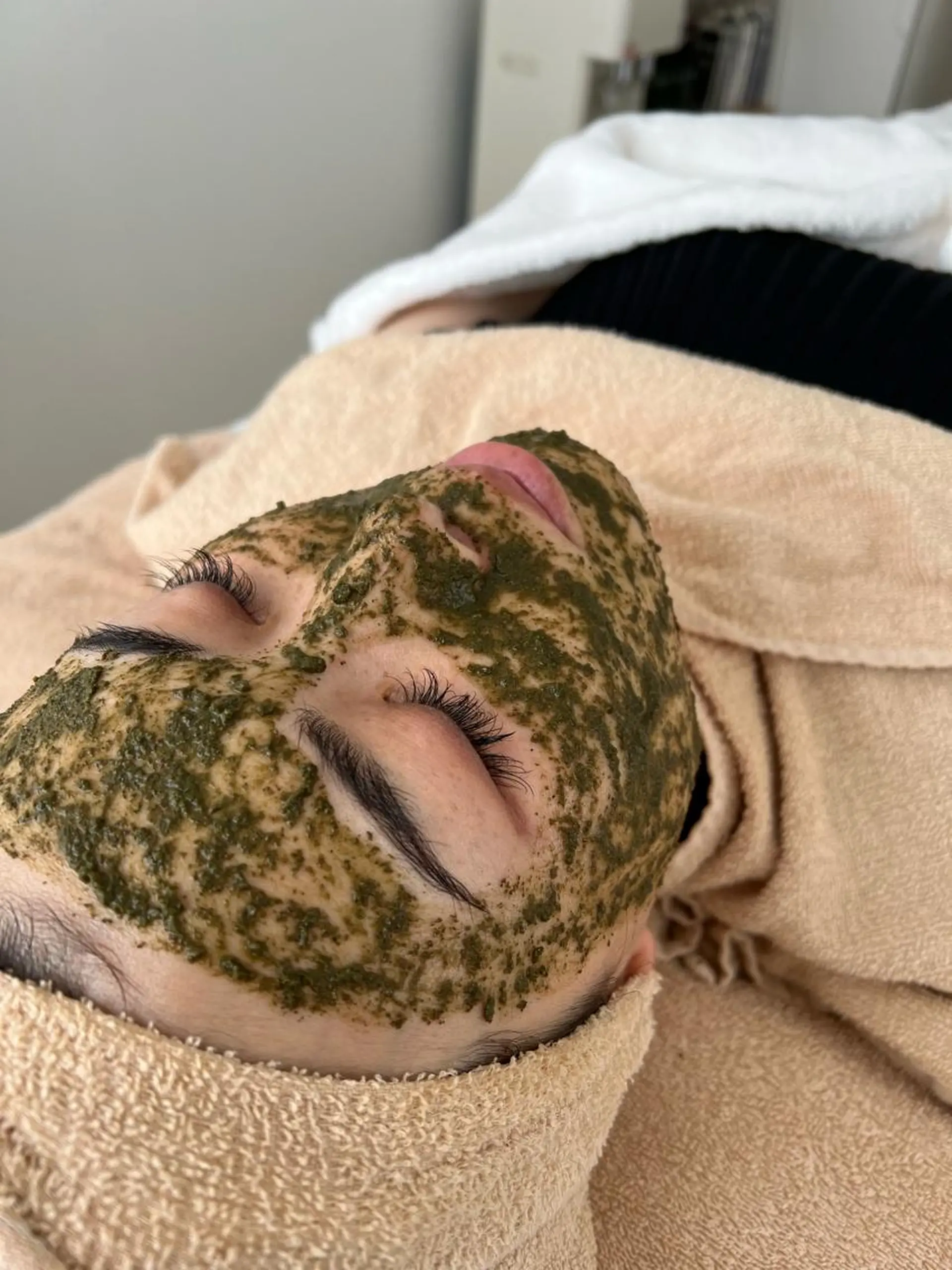 全身脱毛/韓国ツヤ肌 ハーブピーリングのエステ・リラクイメージ