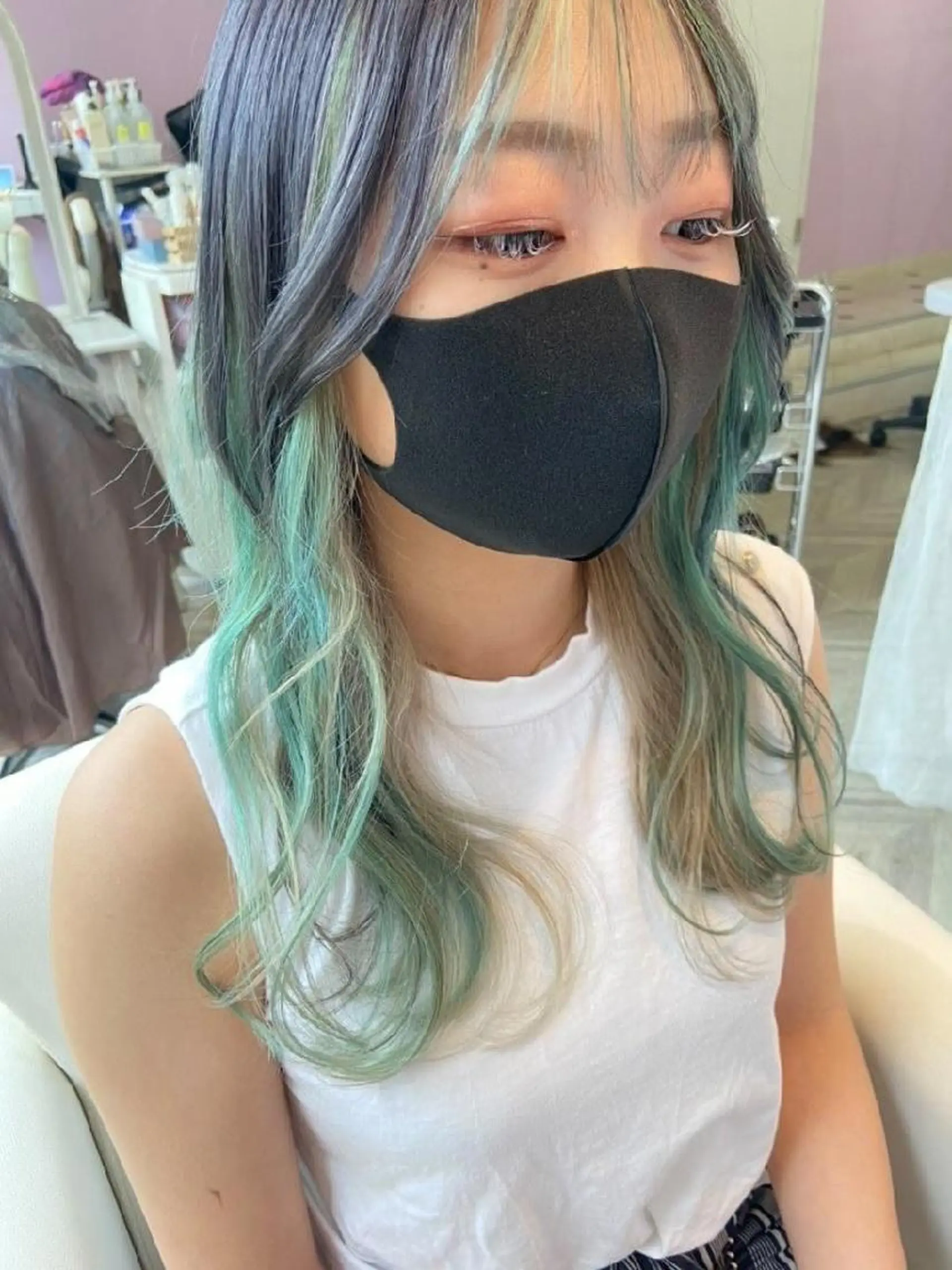 セミロング カラー ヘアアレンジ ベージュカラー ダークグレー ホワイトベージュ ナカシマ  アユミのヘアスタイル