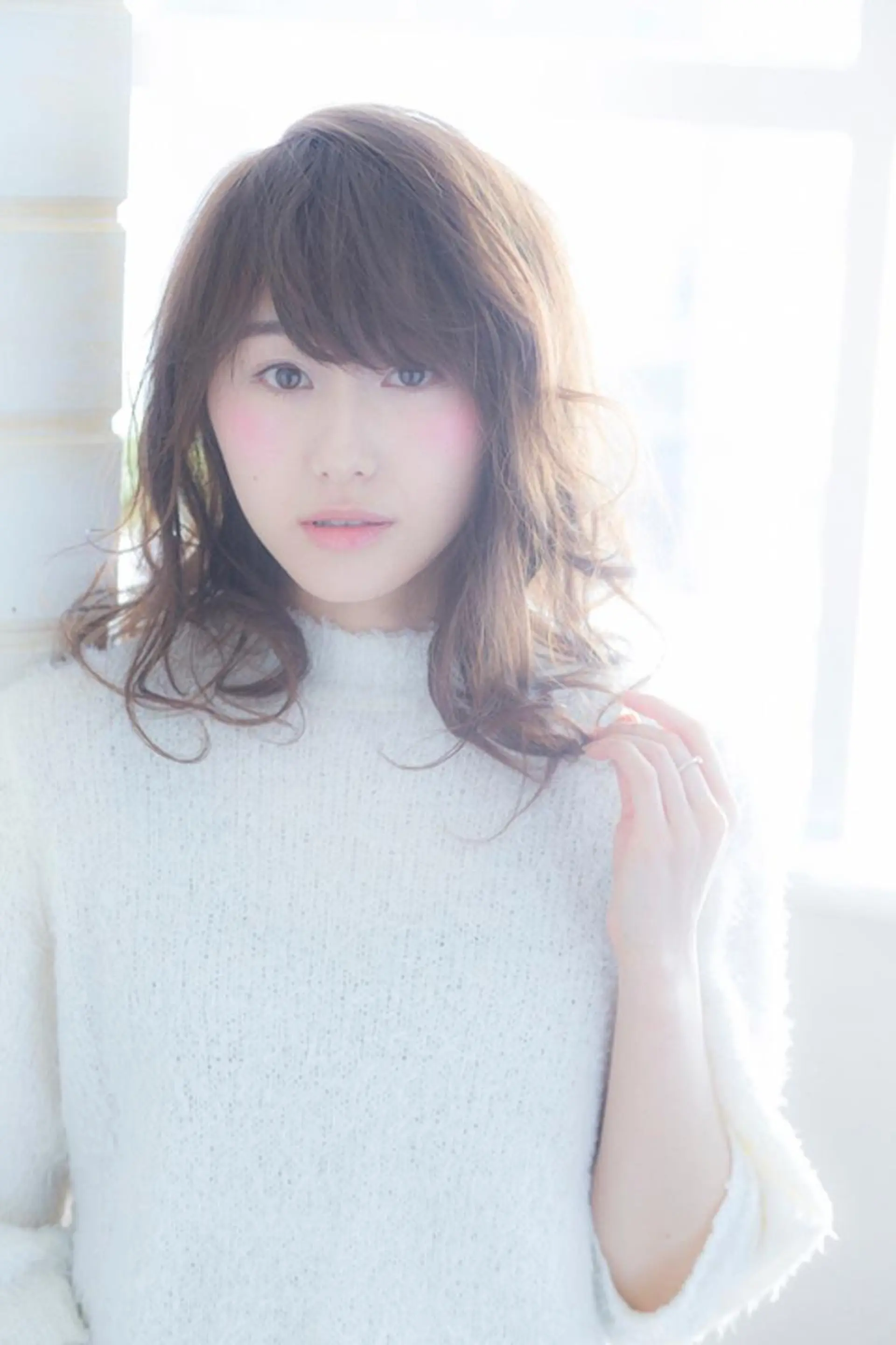 ミディアム カラー パーマ Graph. （グラフ）立川🪽✨のヘアスタイル