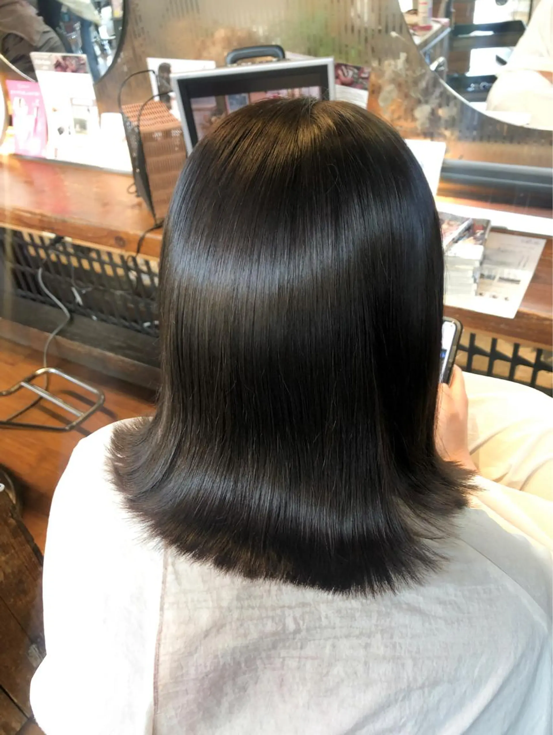 ミディアム トリートメント 佐藤 美聡のヘアスタイル