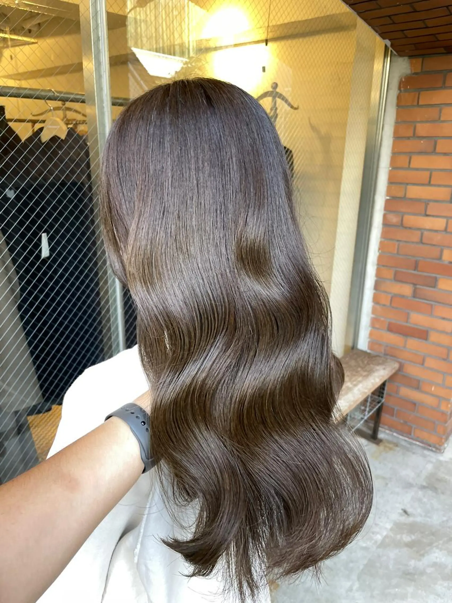 ロング カラー 寺山 佳貴のヘアスタイル