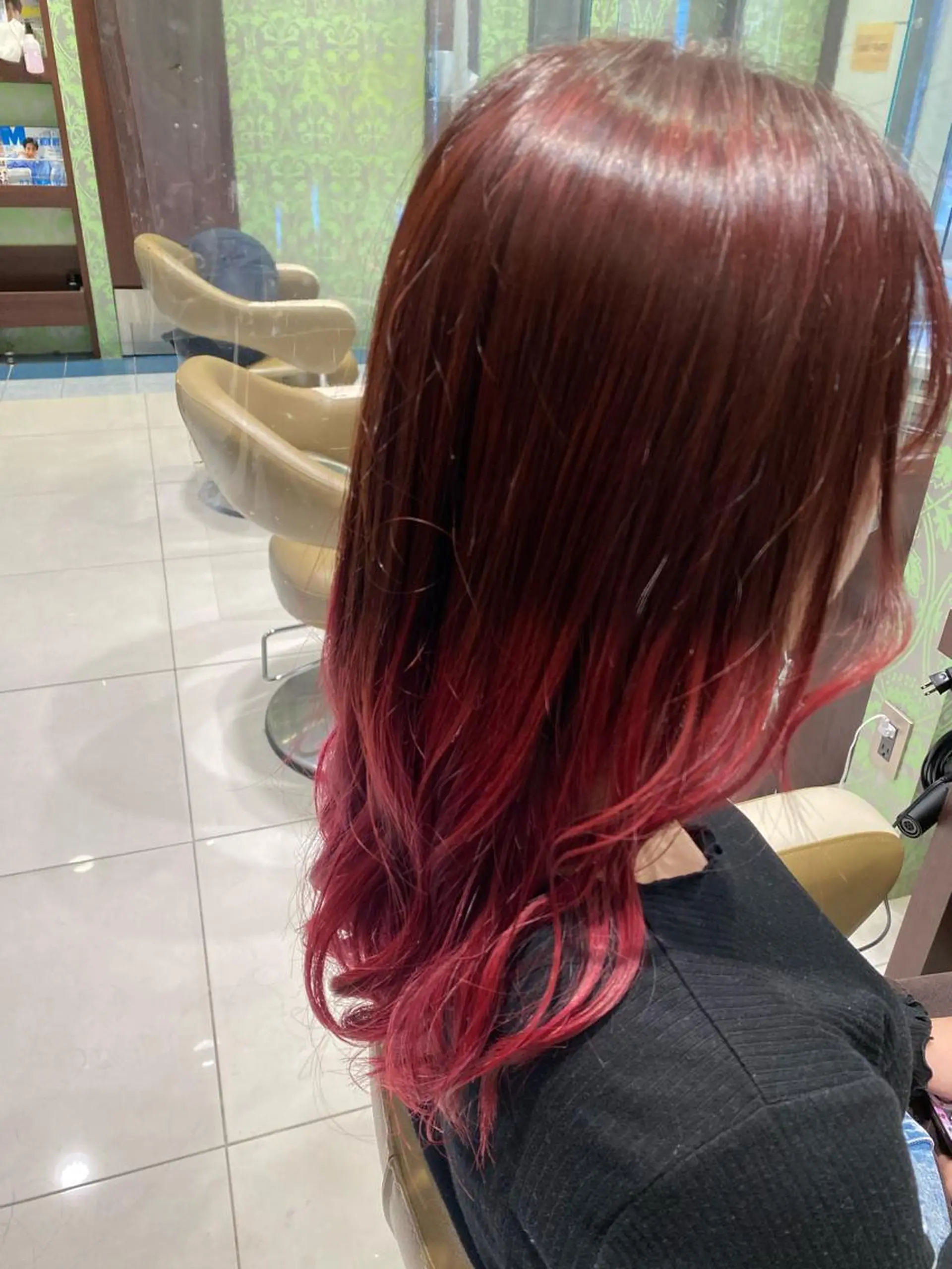 ロング レイヤーカット フルカワ ノゾミのヘアスタイル