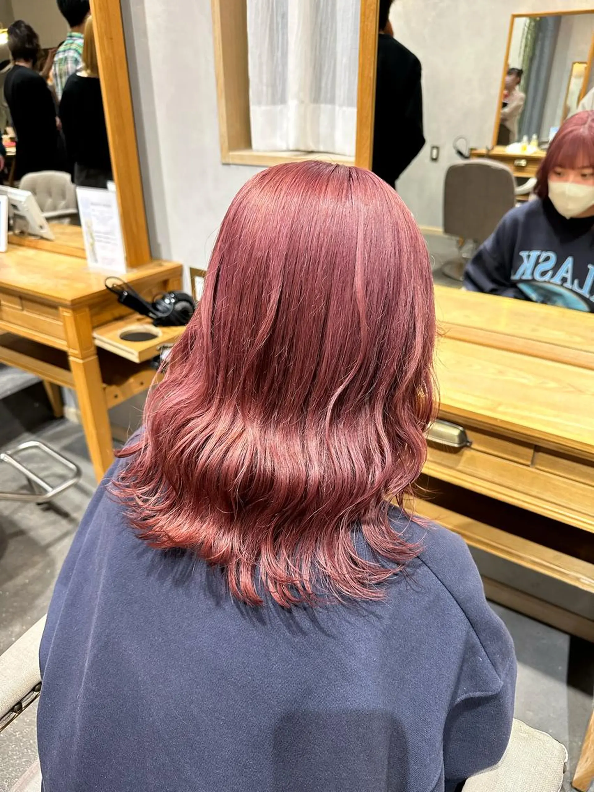 ミディアム カラー ヘアカラー 顔まわり/インナー カラー/　syuriのヘアスタイル