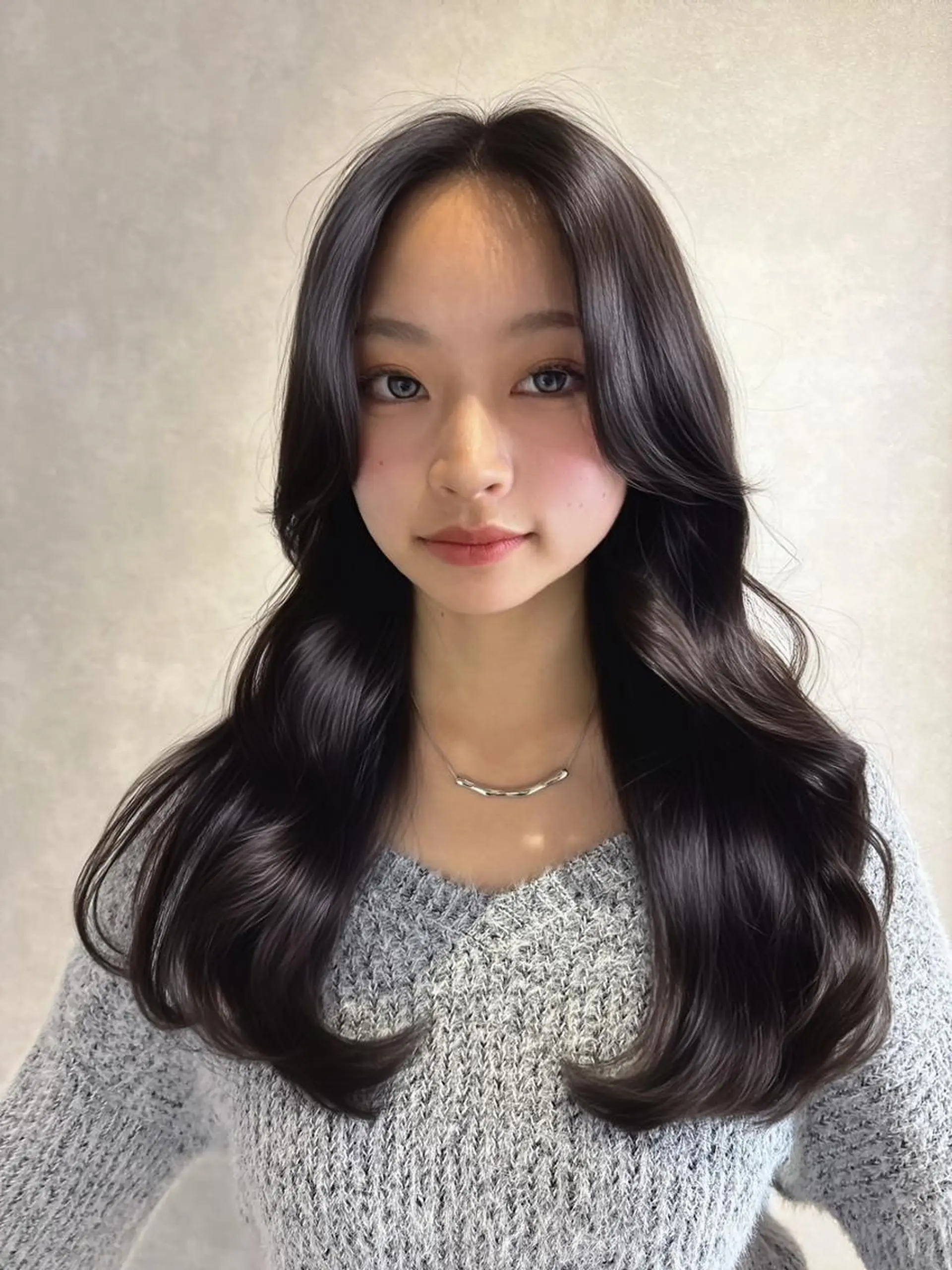 セミロング カラー 髪質改善 カット ヘアカラー トリートメント lafit ラフィット 下大利のヘアスタイル