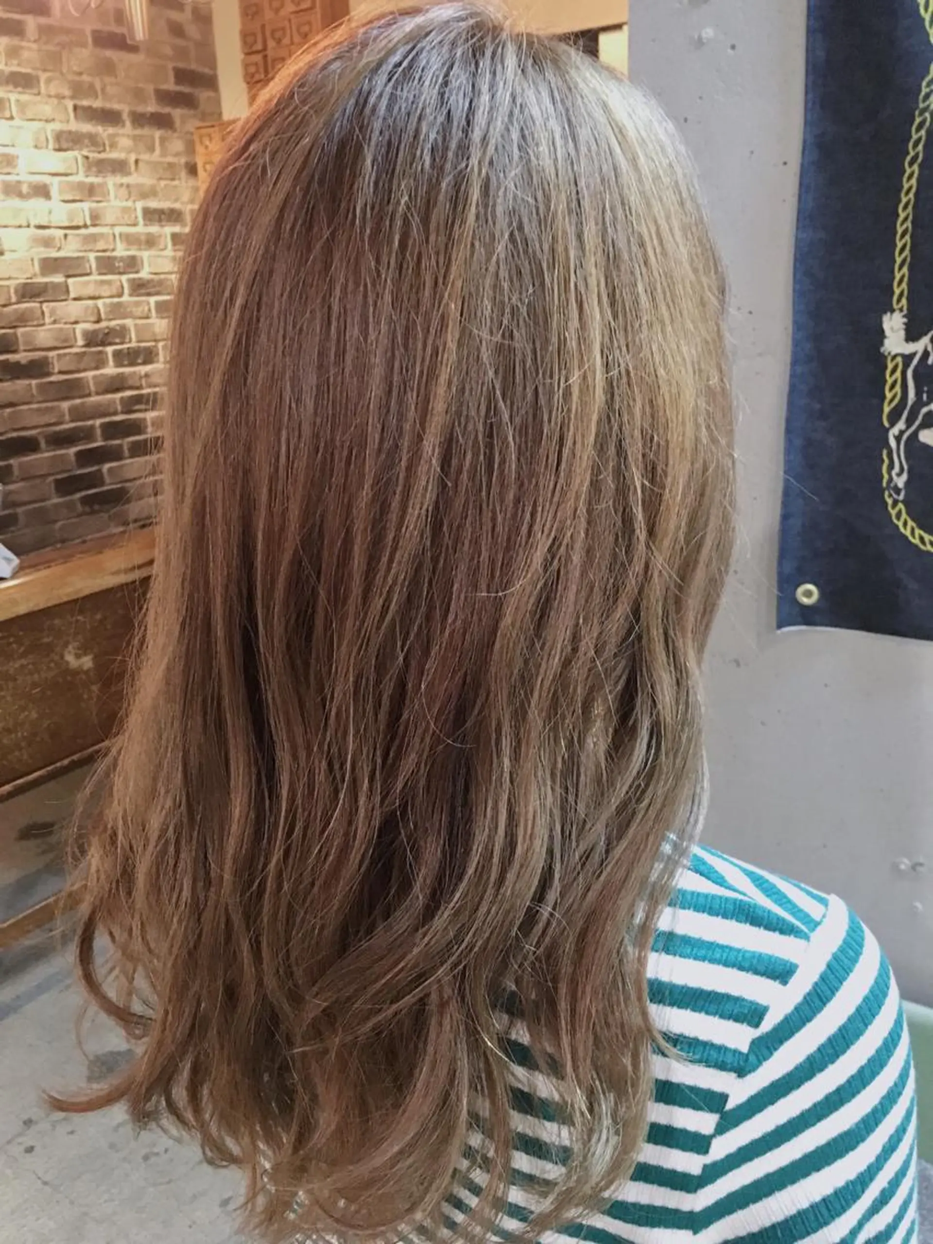 ロング カラー ベージュカラー ヘアカラー トリートメント 代表 中島貴志のヘアスタイル