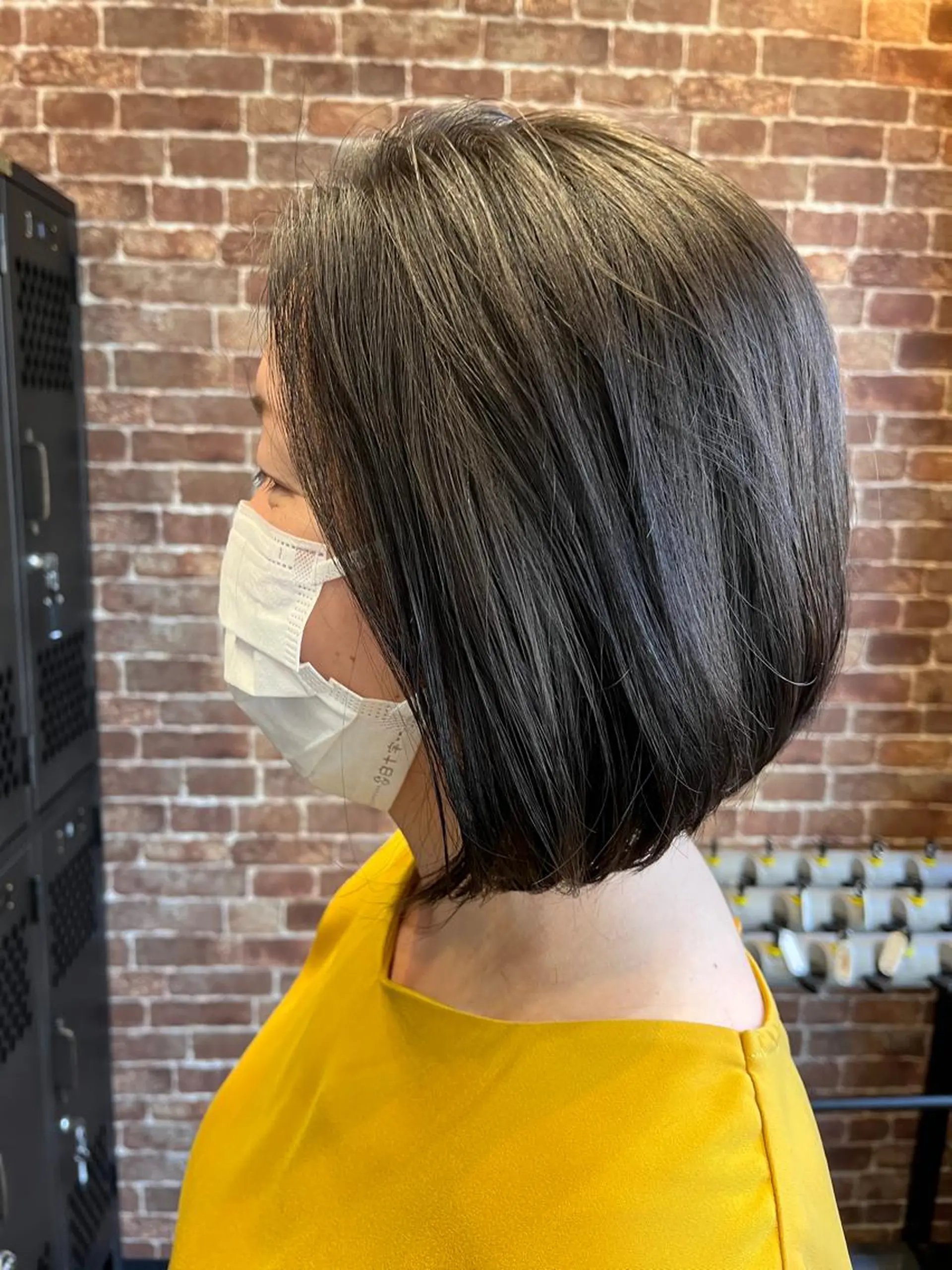 ミディアム カラー パーマ ヘアアレンジ メンズ キッズ ネイル マツエク・マツパ アイブロウ ミディアムパーマ メンズハイライト メンズパーマ ブラウンカラー ケアカラー 久木原 ゆりのヘアスタイル