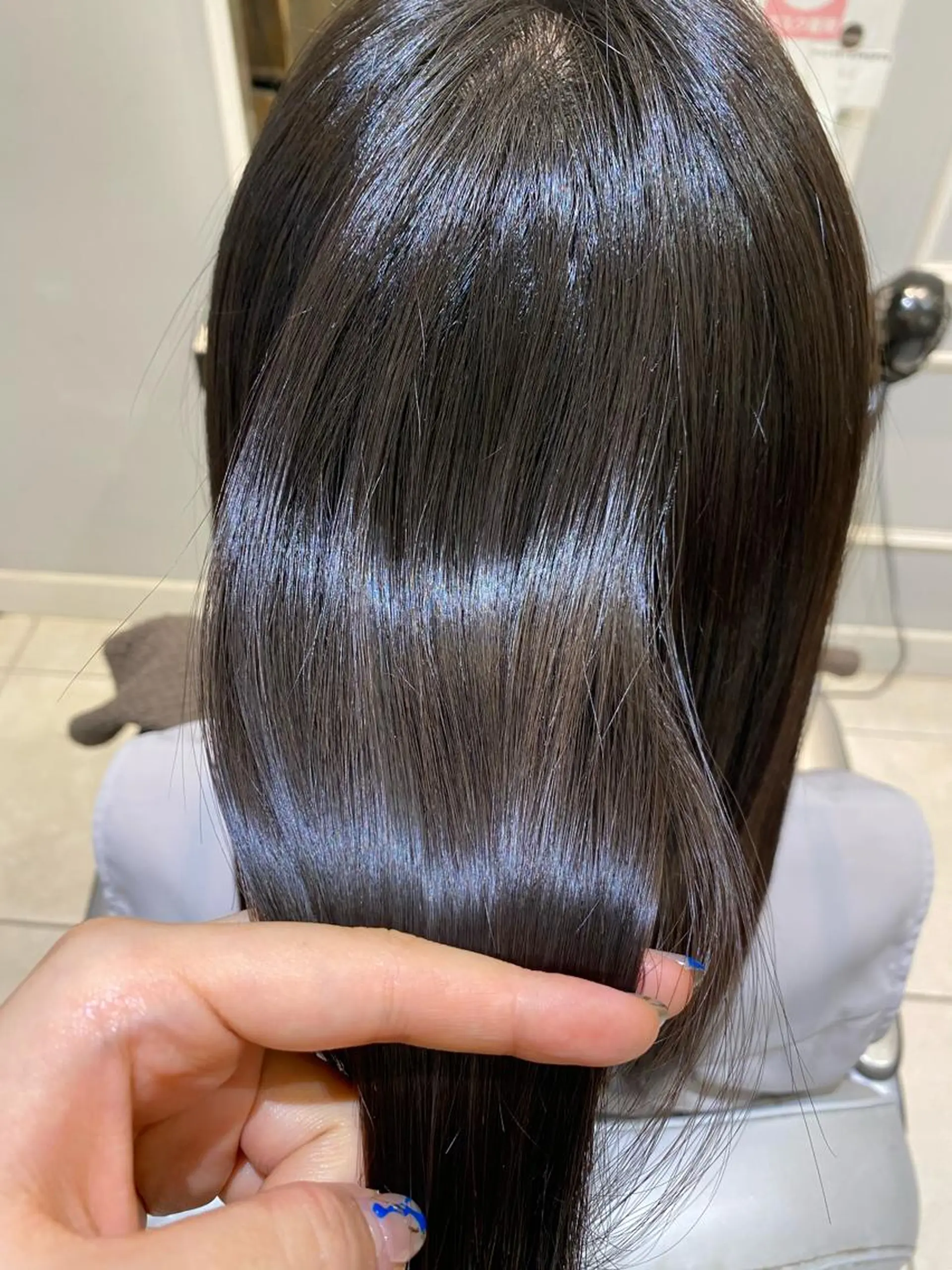 セミロング トリートメント 酸熱トリートメント 韓国ヘア🍒渡辺 咲🍒のヘアスタイル