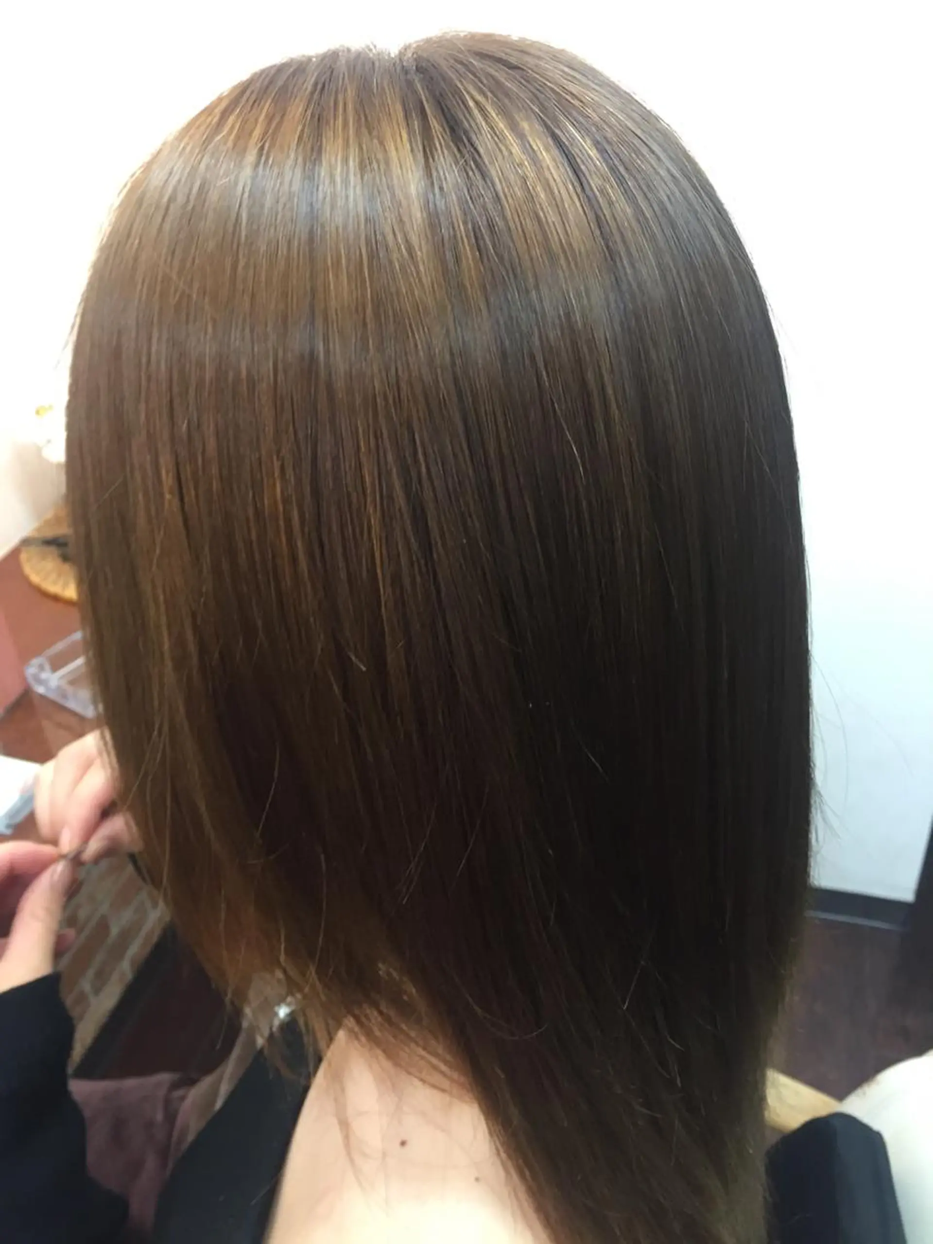 セミロング パーマ 桧山 真のヘアスタイル