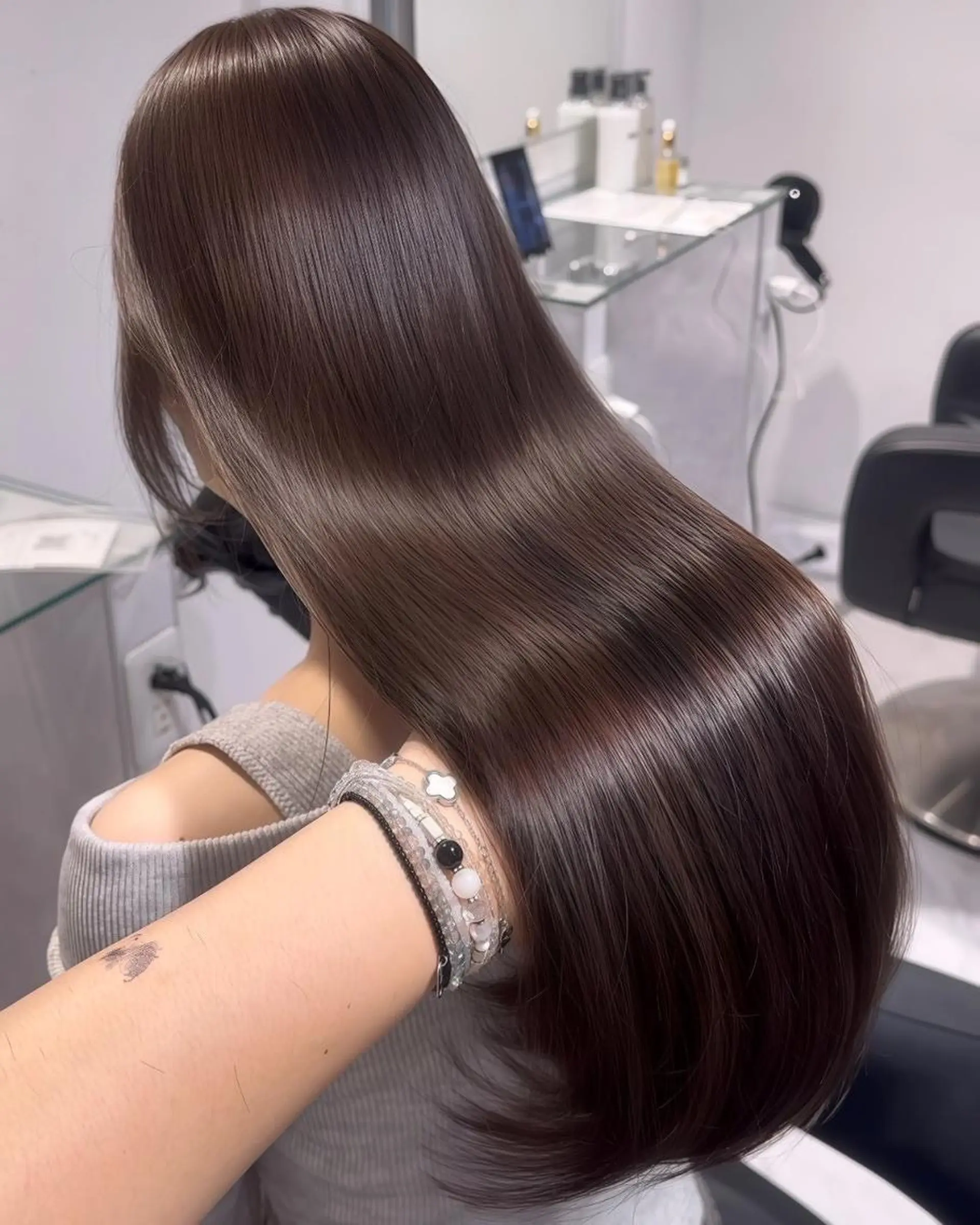 カラー *上品ヘア🤎銀座 技術モデル募集中🥣のヘアスタイル