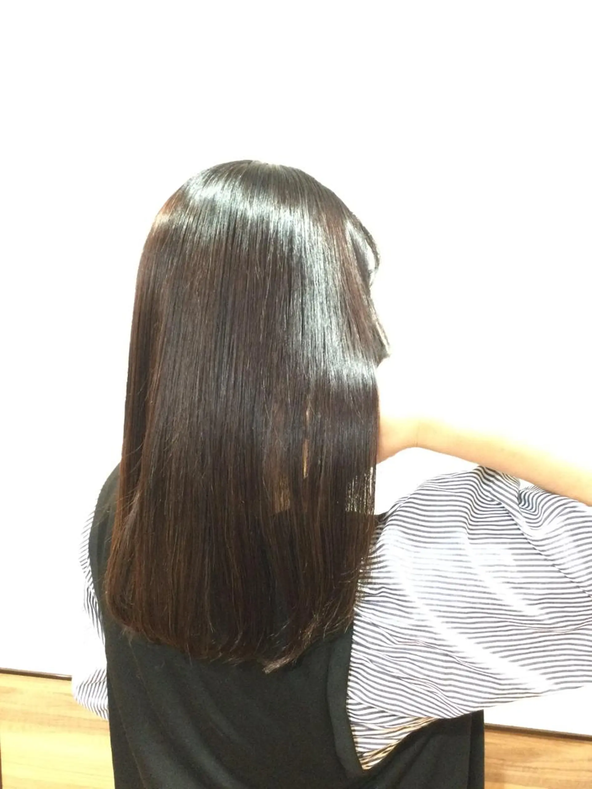 セミロング カラー パーマ 髪質改善 縮毛矯正 トリートメント ヘアカラー 縮毛矯正 Annon プライベートサロンのヘアスタイル