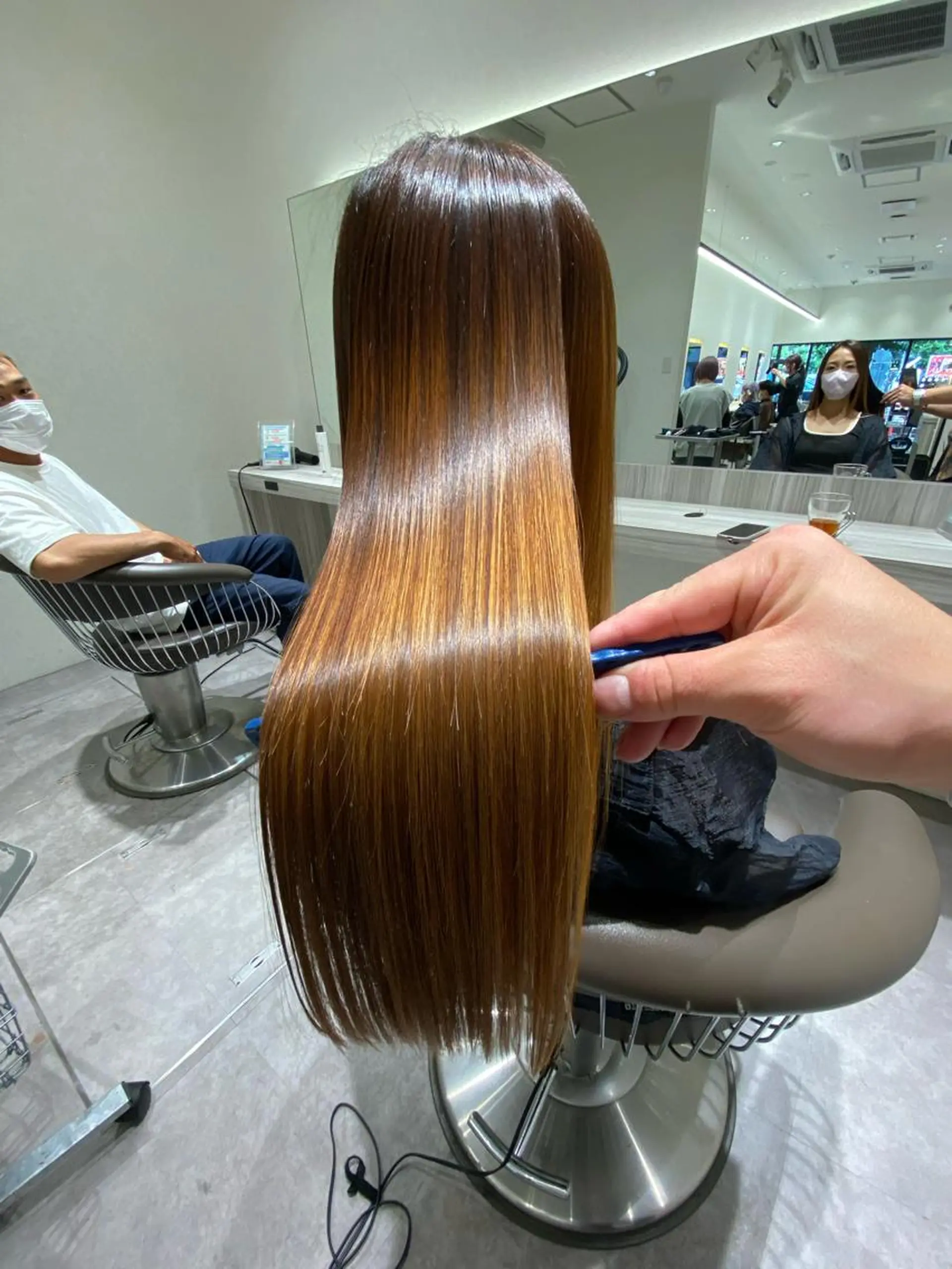 ロング カラー ムトウセイマ/ 縮毛矯正/ブリーチのヘアスタイル