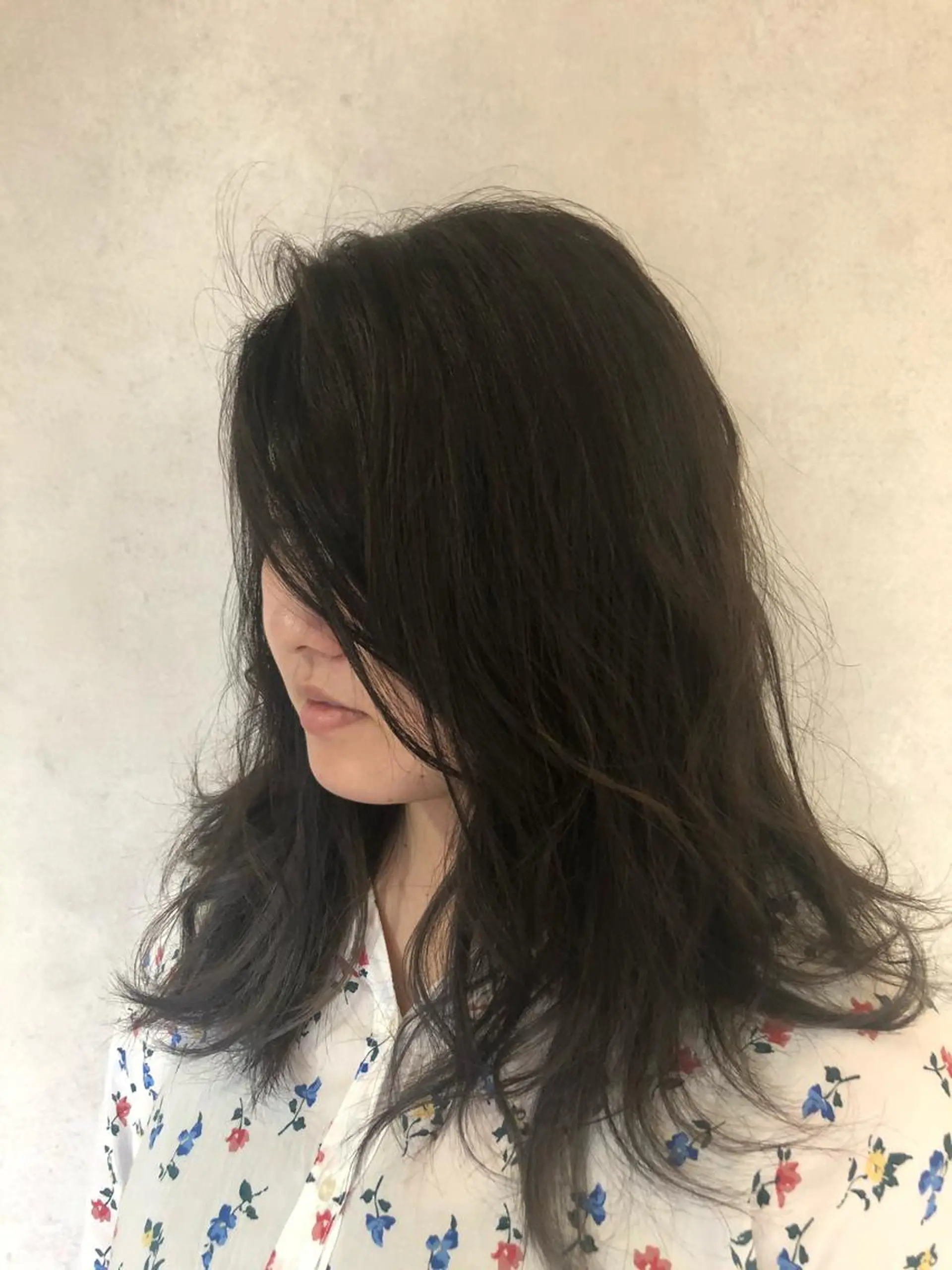 ロング 大久保 遥日のヘアスタイル