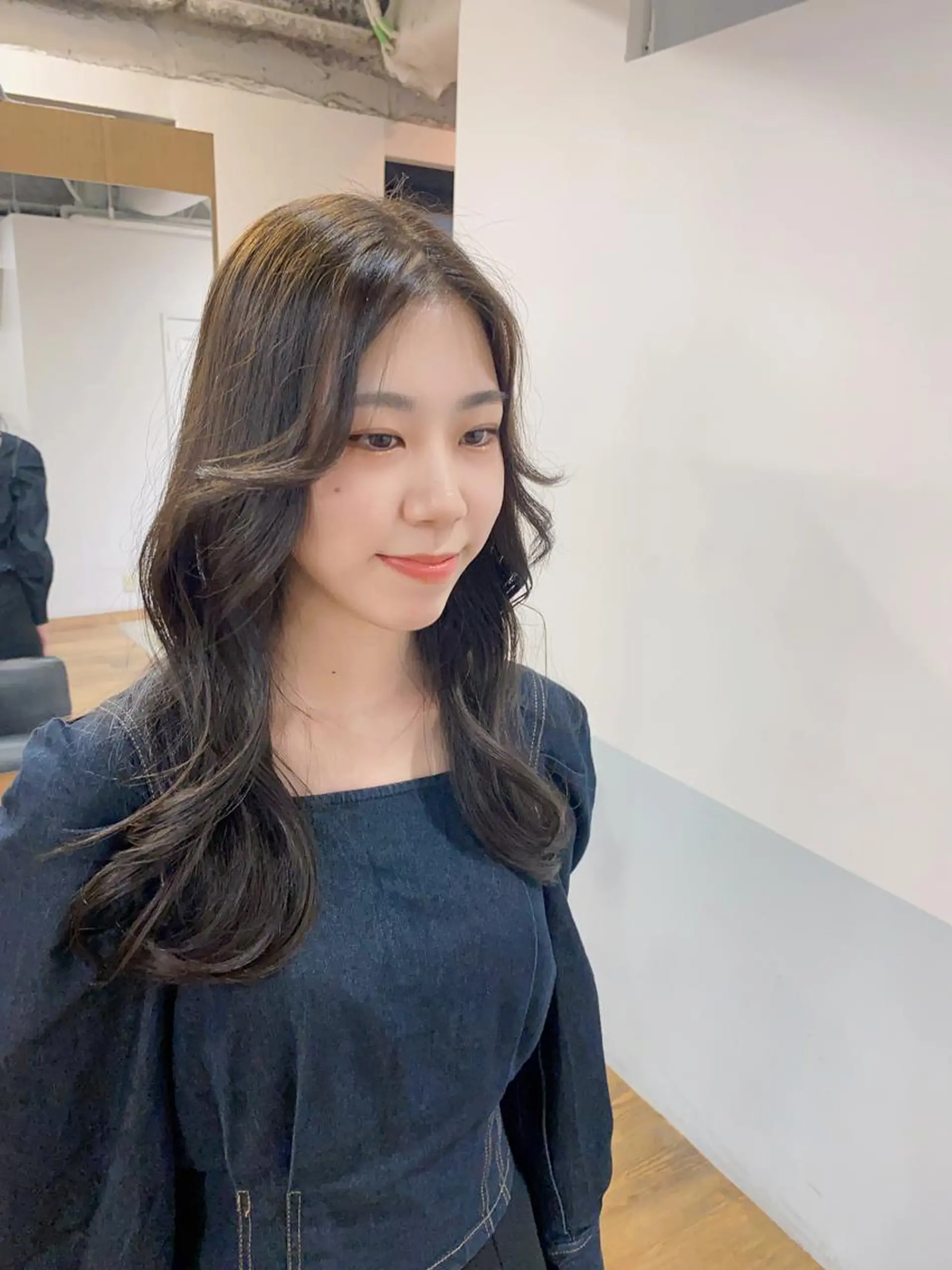 ロング カラー レイヤーカット ワンホンレイヤー カット ヘアカラー トリートメント GO TODAY シェアサロン 町田店所属・韓国ヘア🇰🇷 スズキのヘアスタイル