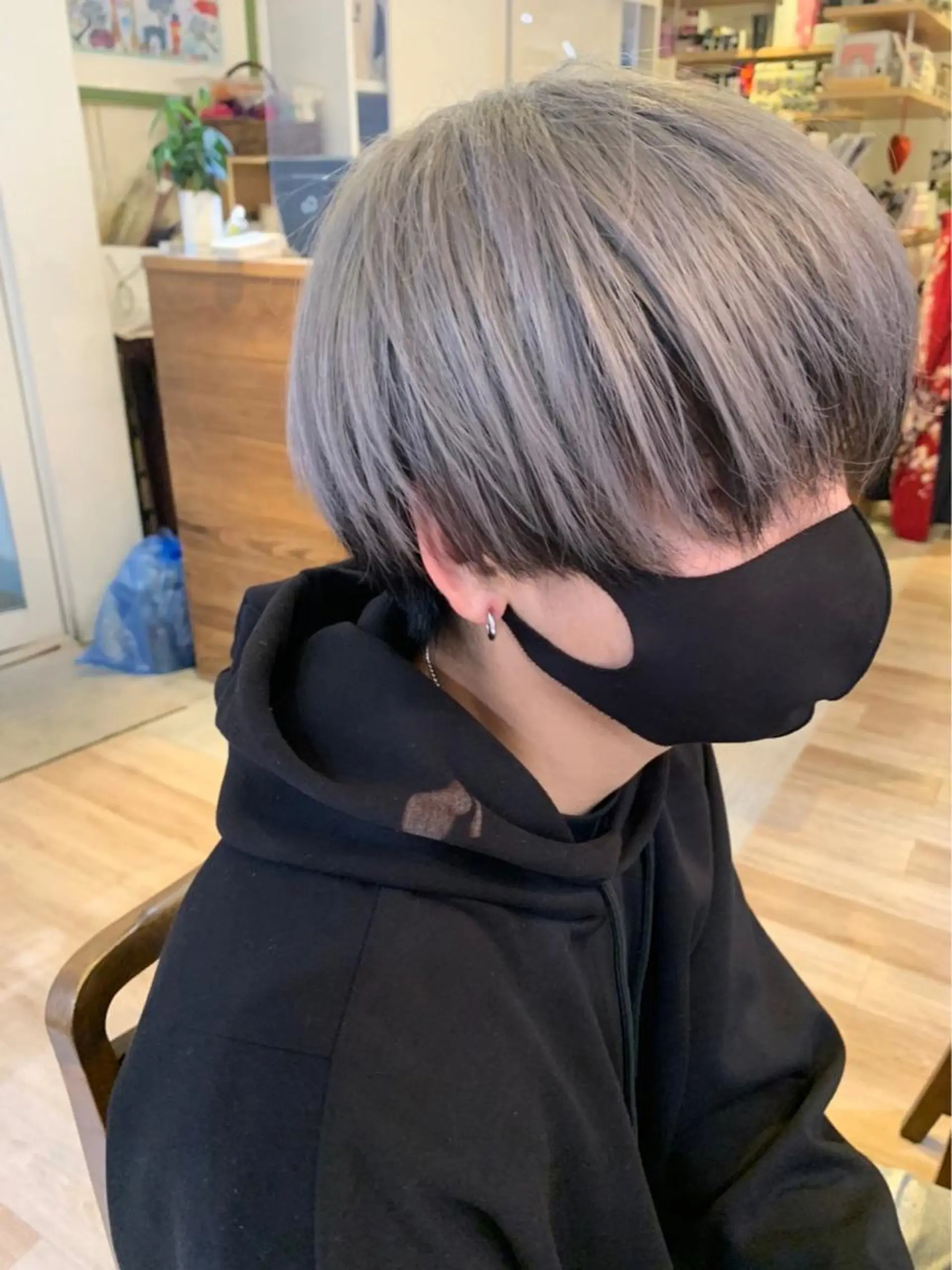 カラー メンズ メンズブリーチ メンズインナーカラー メンズ韓国風 マッシュ メンズパーマ 無料カットモデル／ 髪質改善／角田 龍汰のヘアスタイル