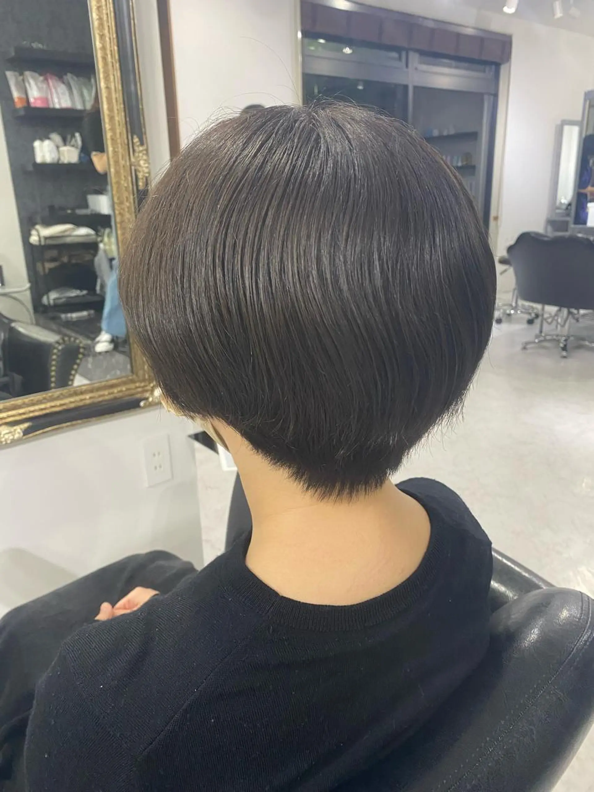 ショート ヘアカラー 川村 涼介のヘアスタイル