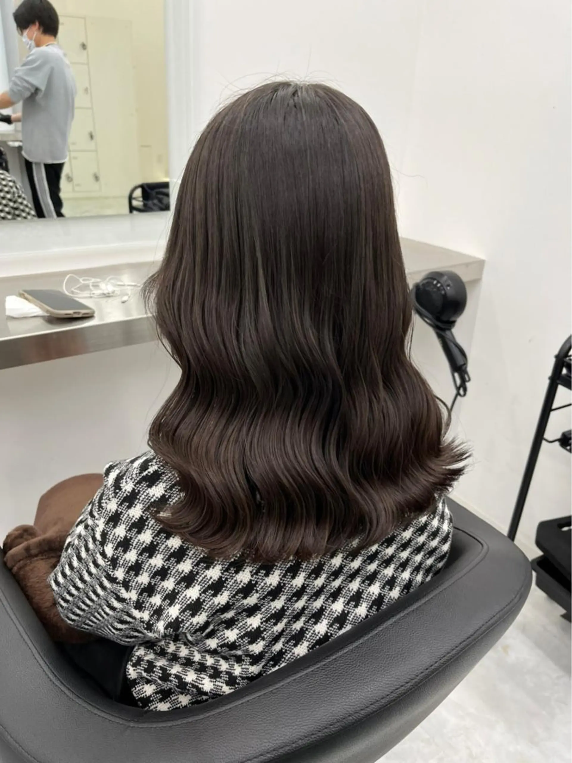 ロング カラー ヘアアレンジ 🩵色落ち可愛い 寒色カラー🩵のヘアスタイル