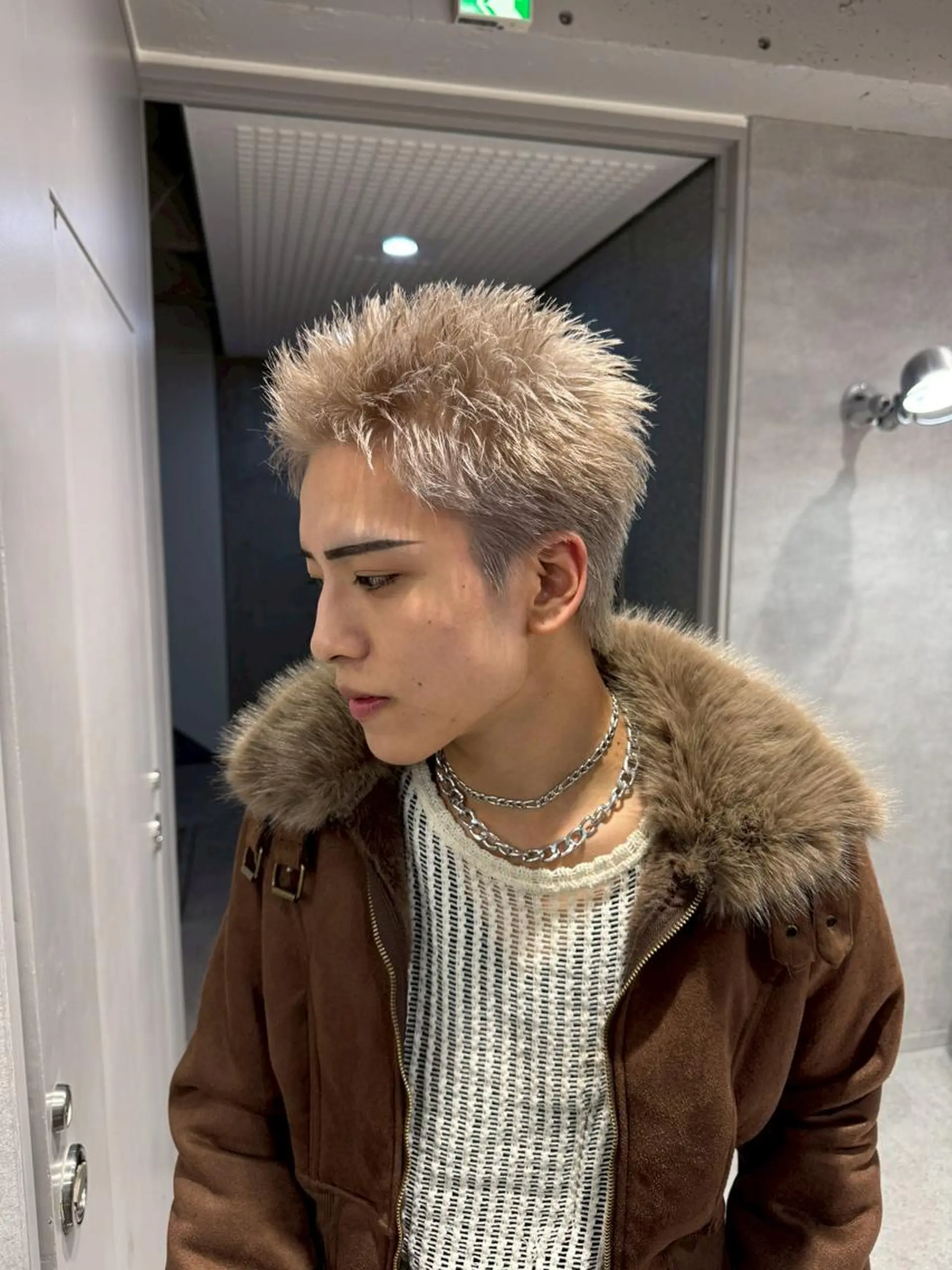 カラー メンズ ヘアカラー メンズ専門店🔥 BLUCK 2ndのヘアスタイル