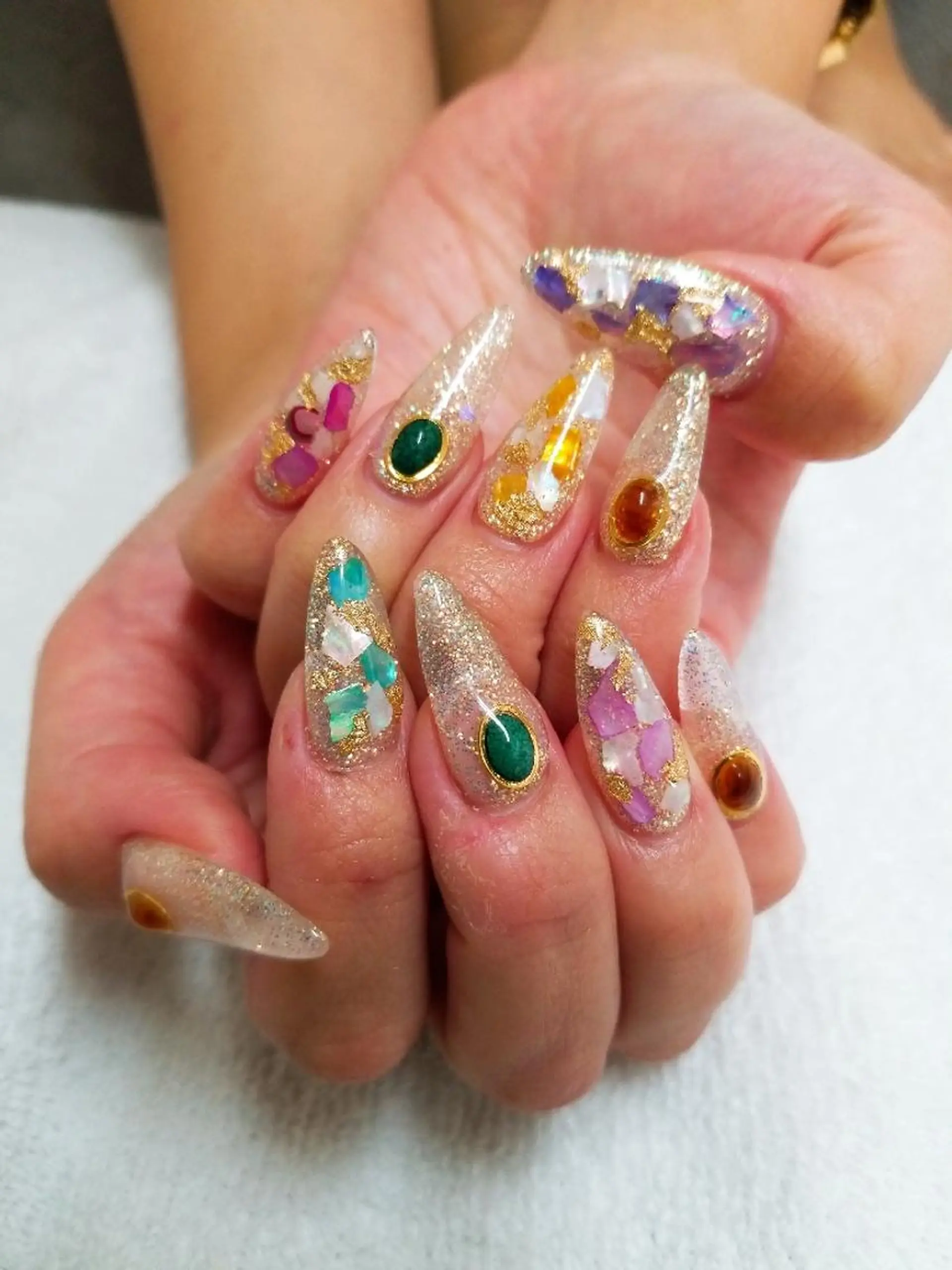 ネイル 河野ちえ (雑誌掲載サロン)のネイルデザイン