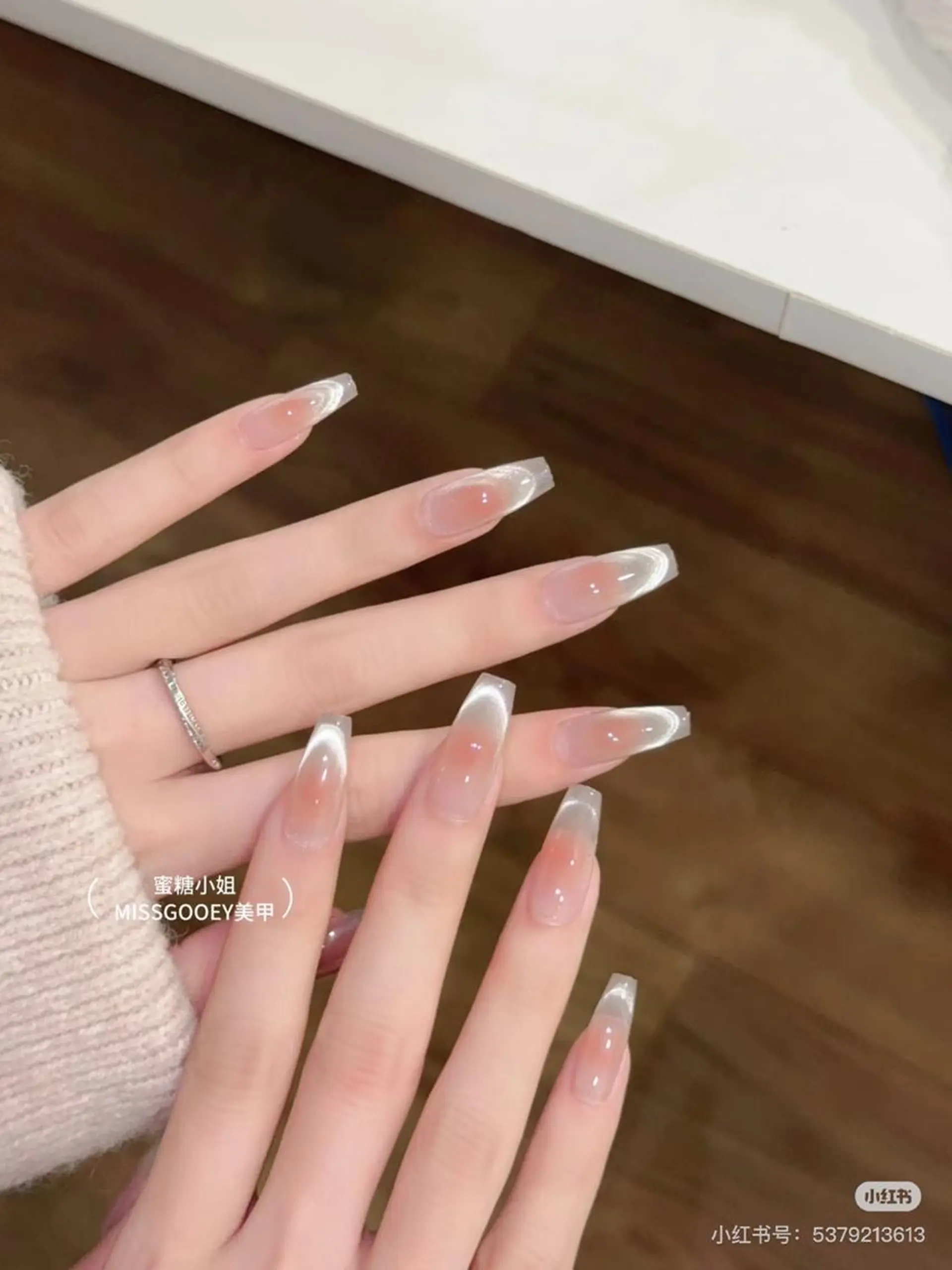ネイル オーロラネイル チークネイル 長さ出し フットネイル フレンチネイル ハンドネイル ハンドケア yumi nailのネイルデザイン