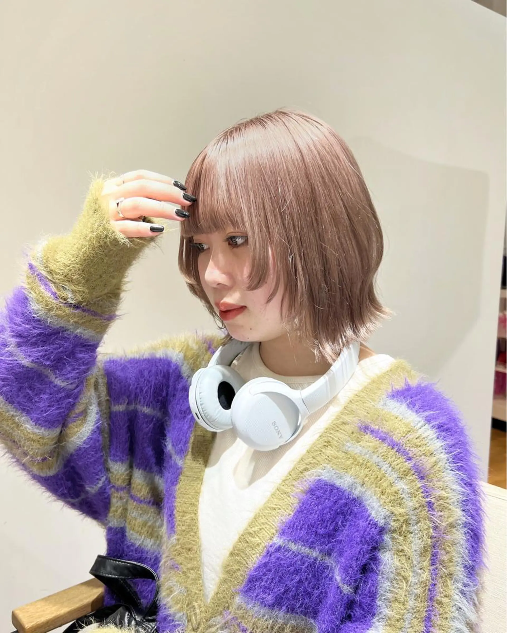 ミディアム デザイン🥇複雑履歴 ハイトーン特化のヘアスタイル