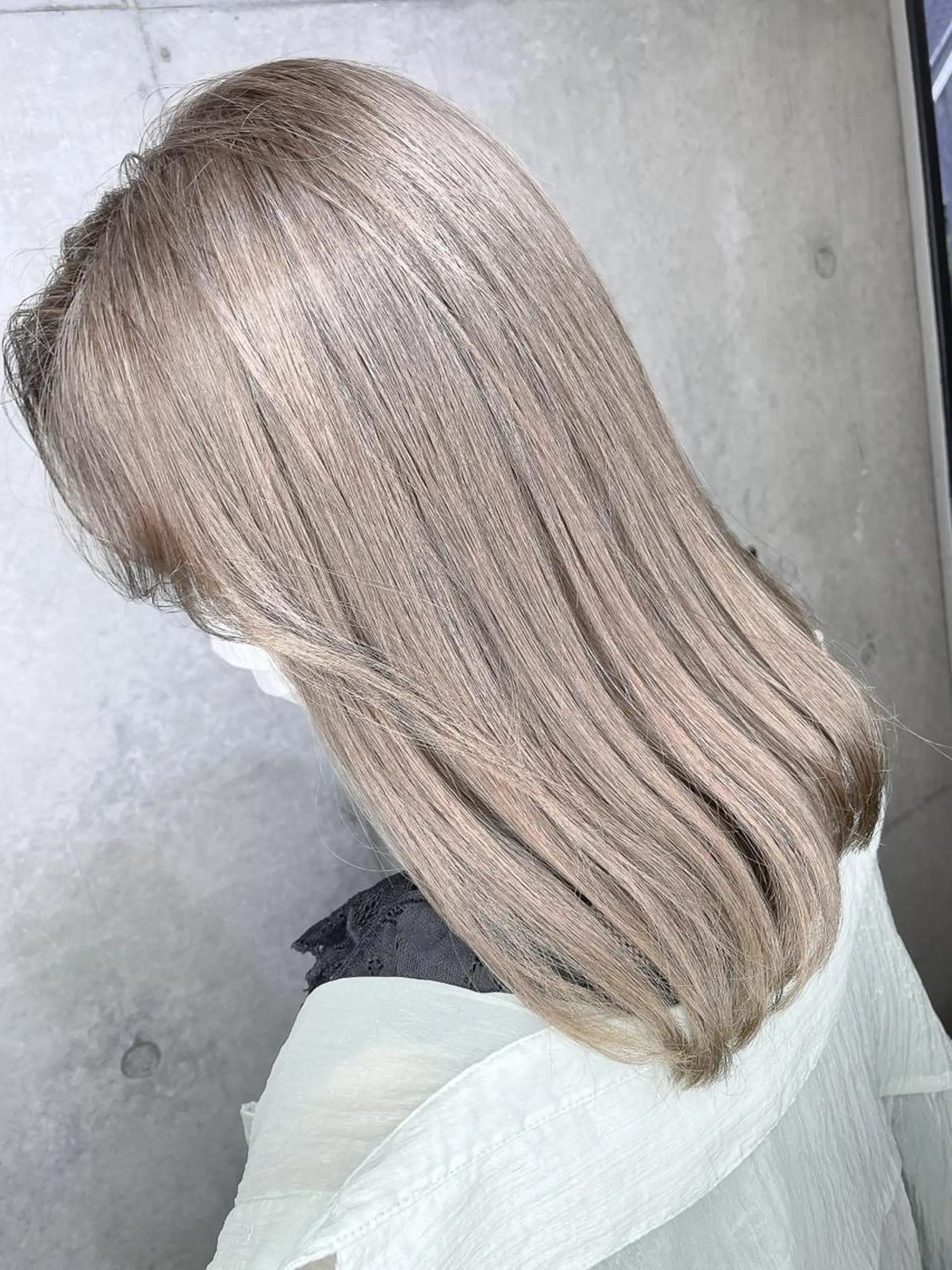 ミディアム カラー アクアカラー ブリーチ ケアブリーチ 髪質改善 縮毛矯正 ヘアカラー トリートメント ヘアセット LAS 代表 ナガカワ コウヘイのヘアスタイル