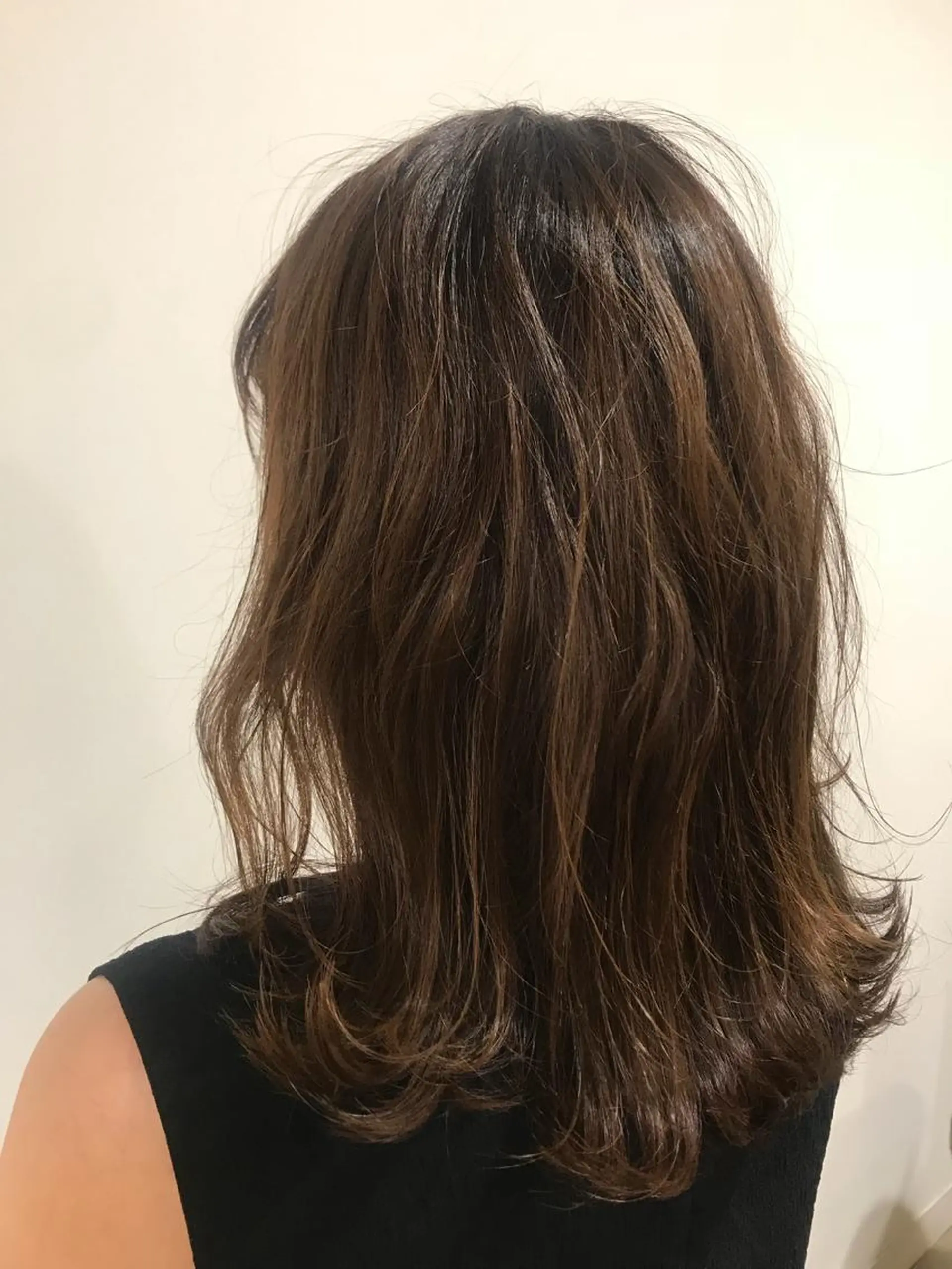 セミロング 暖色カラー🍊 ボブ🌿顔周りcutのヘアスタイル