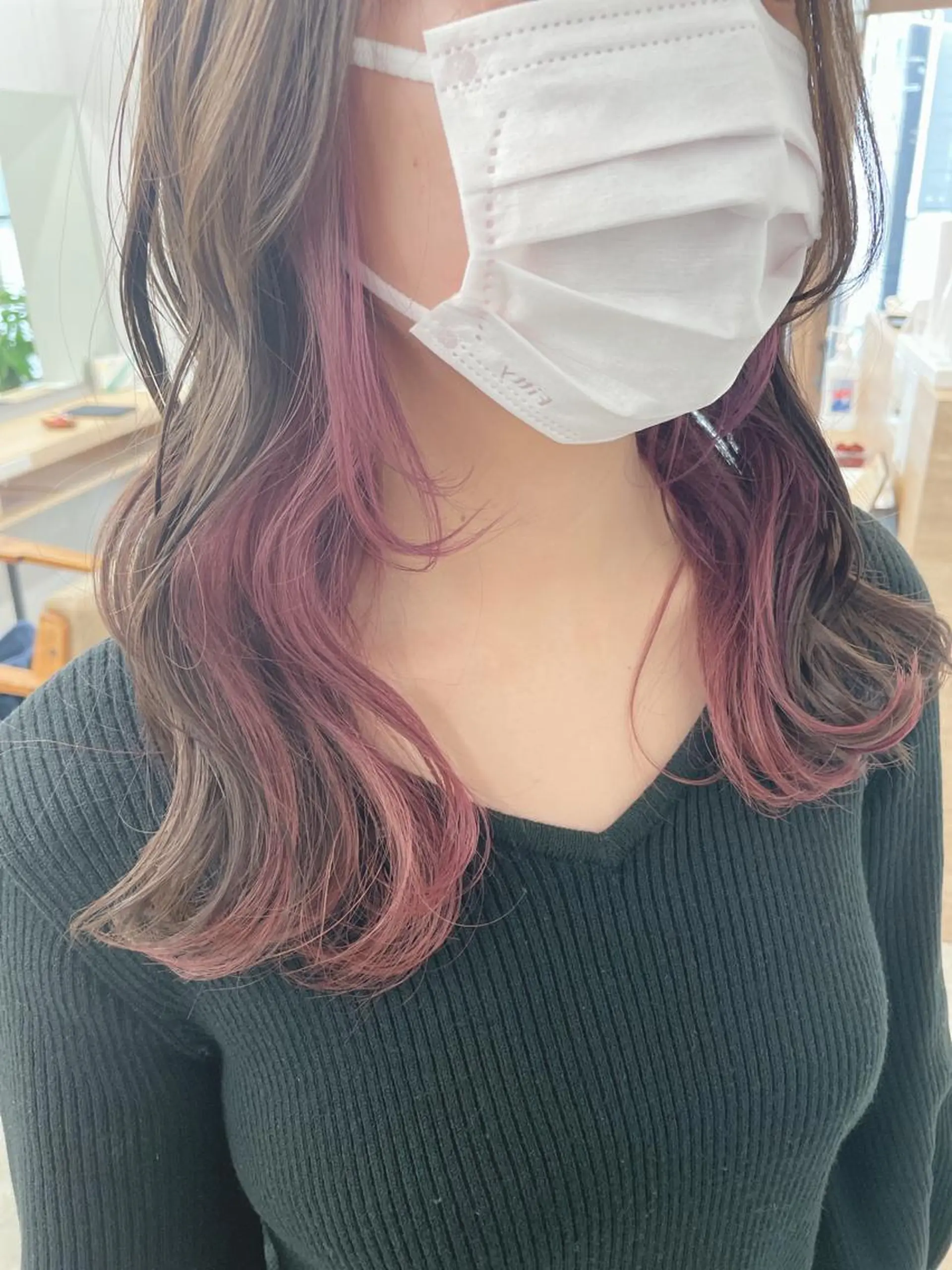 セミロング SAEKI【ior 】北千住店ブリーチのヘアスタイル