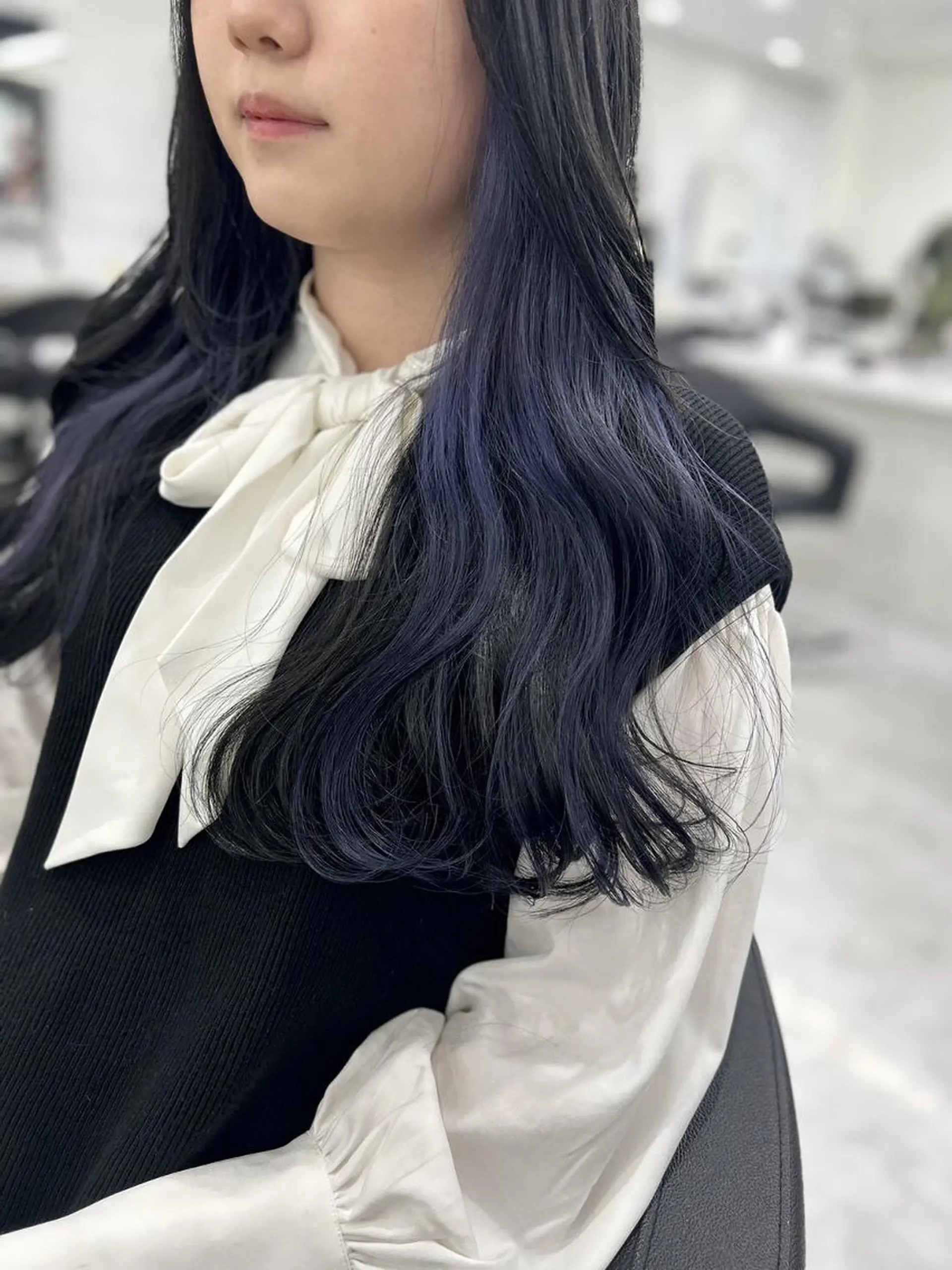 ロング カラー カット 💙ハイトーン韓国風 色白ヘア💙manaのヘアスタイル